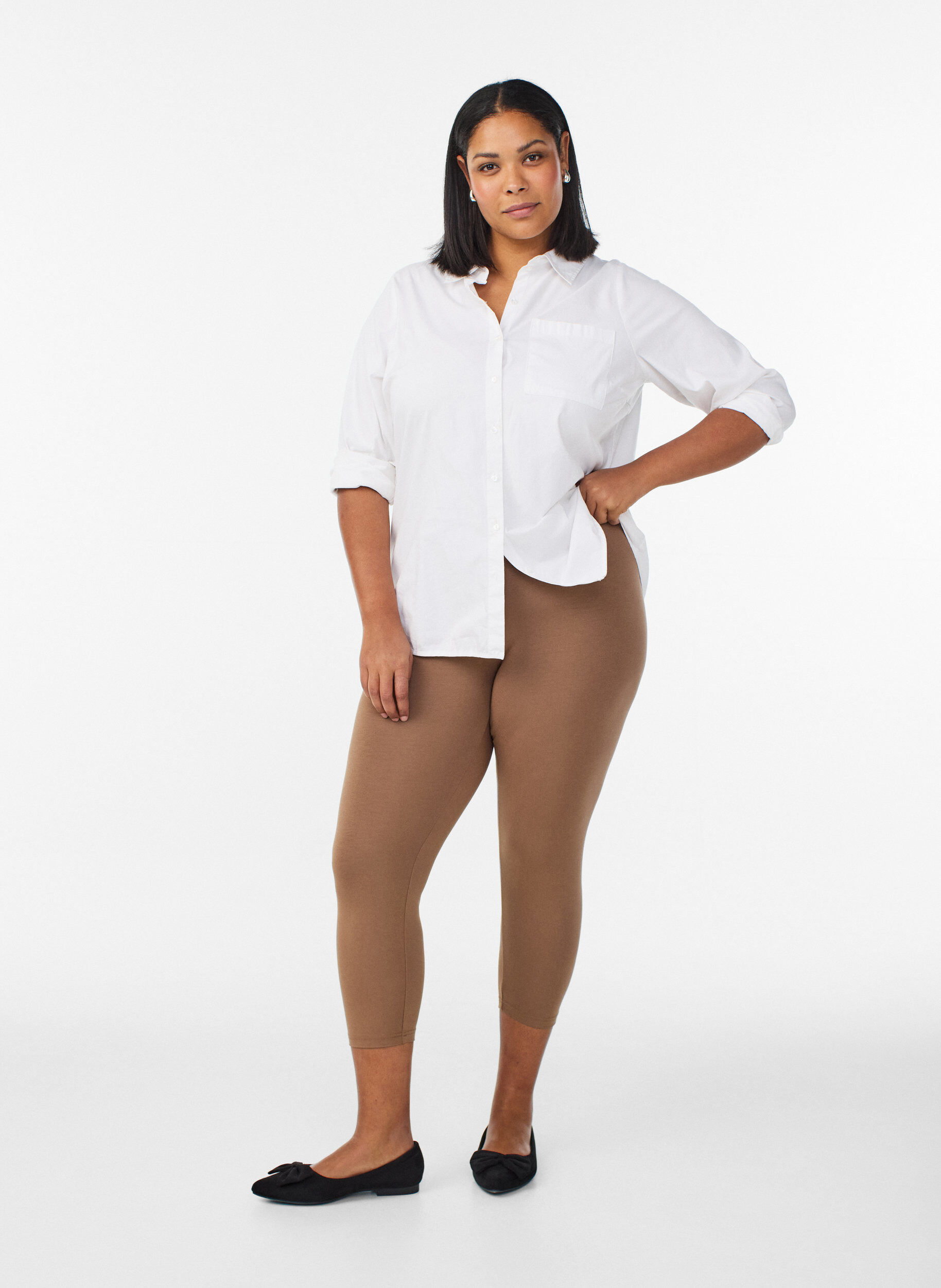 ZizziBasic 3/4 legging in viscose, Bruin, Model image number 1