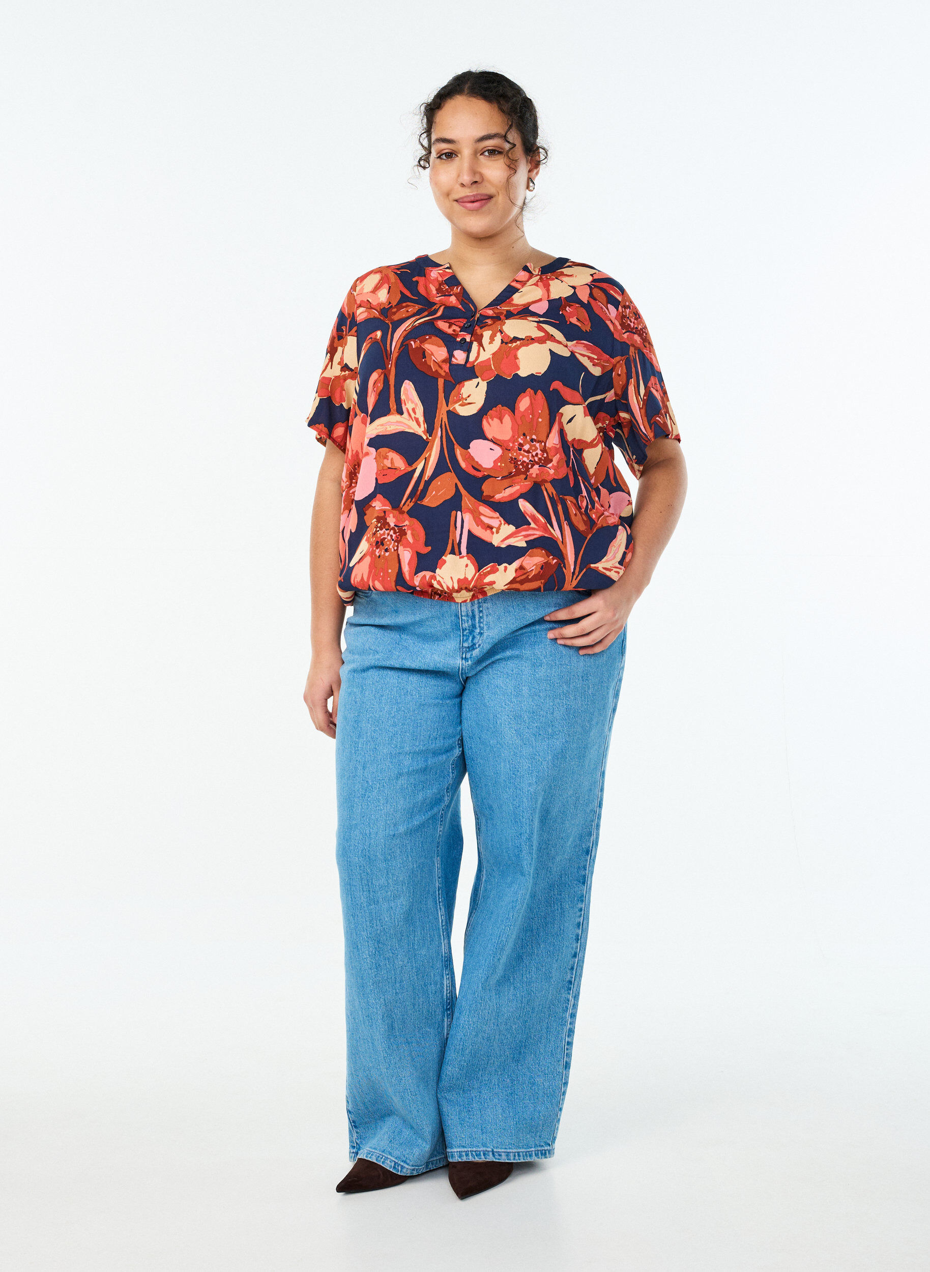 ZizziViscose blouse met bloemenprint en korte mouwen, Blauw, Model image number 1