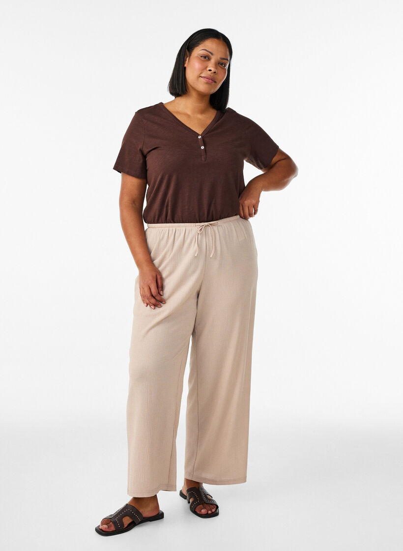 T-shirt met knoopdetail, Bruin, Model image number 1