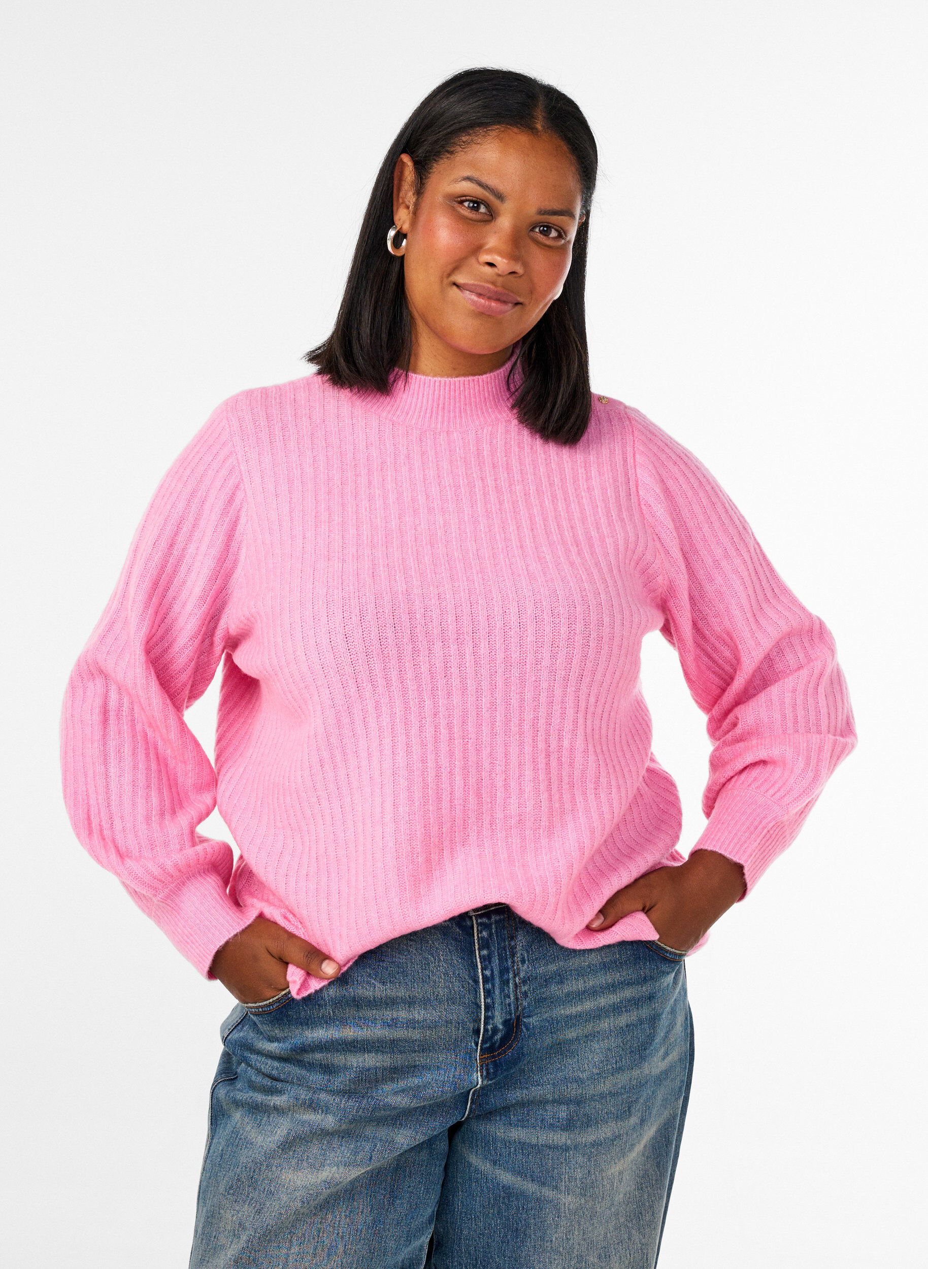ZizziGeribde trui met pofmouwen en knopen, Roze, Model image number 0