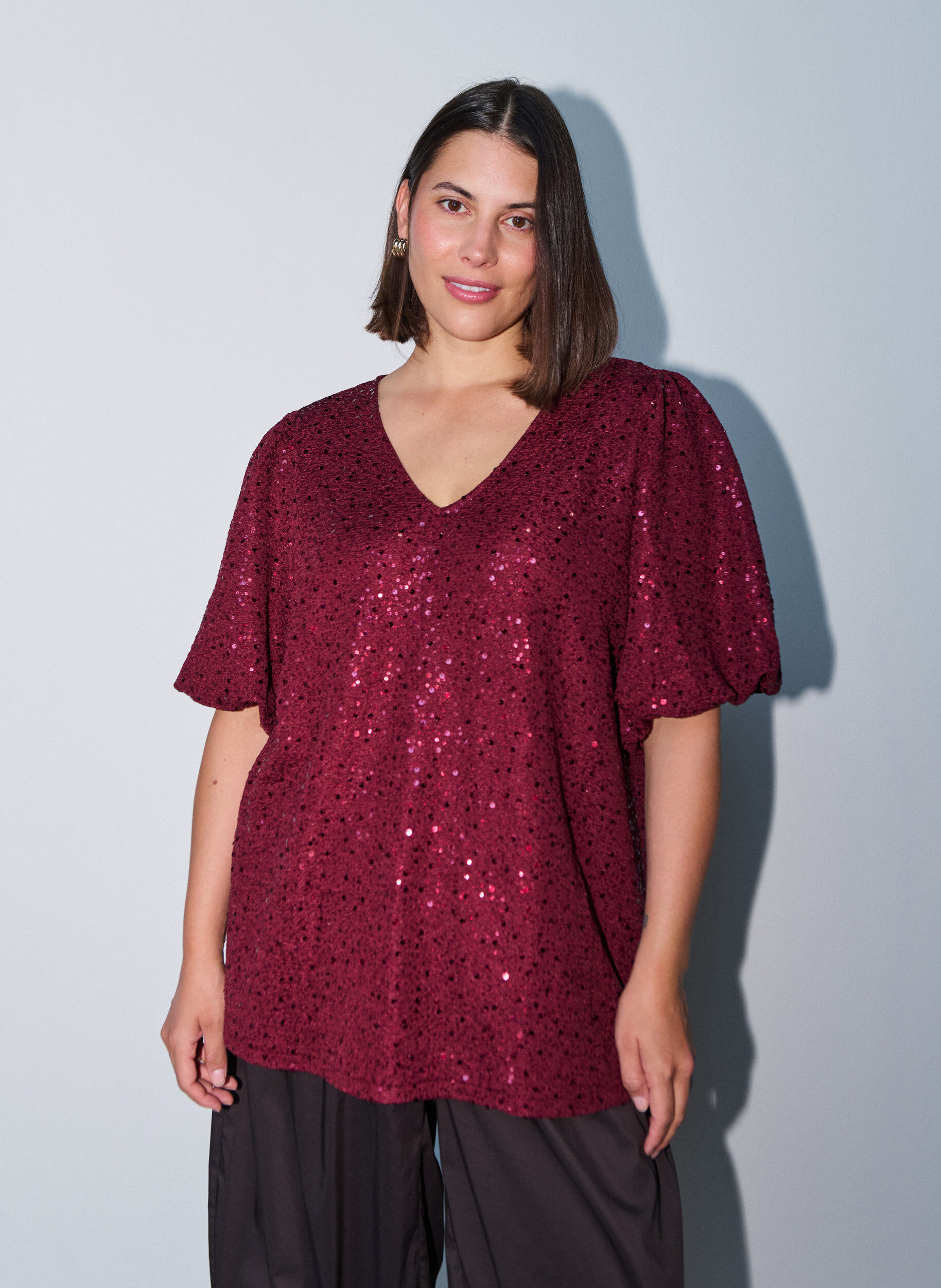 Blouse met pailletten en ballonmouwen, Rood, Model