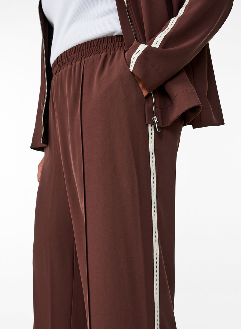 Sportieve broek met rechte pijpen en zijstrepen, Deep Mahogany, Model