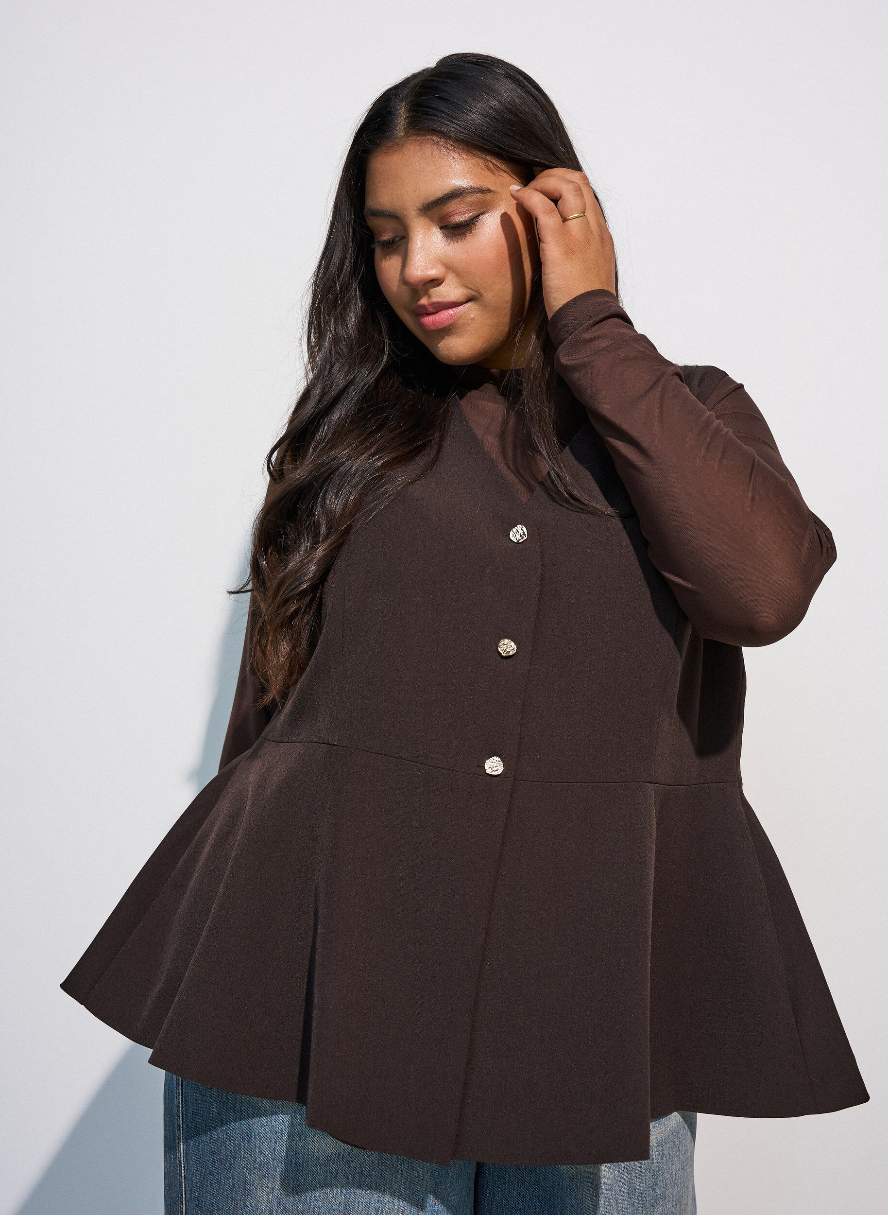 Gilet met krijtstreep en peplum, Bruin, Model