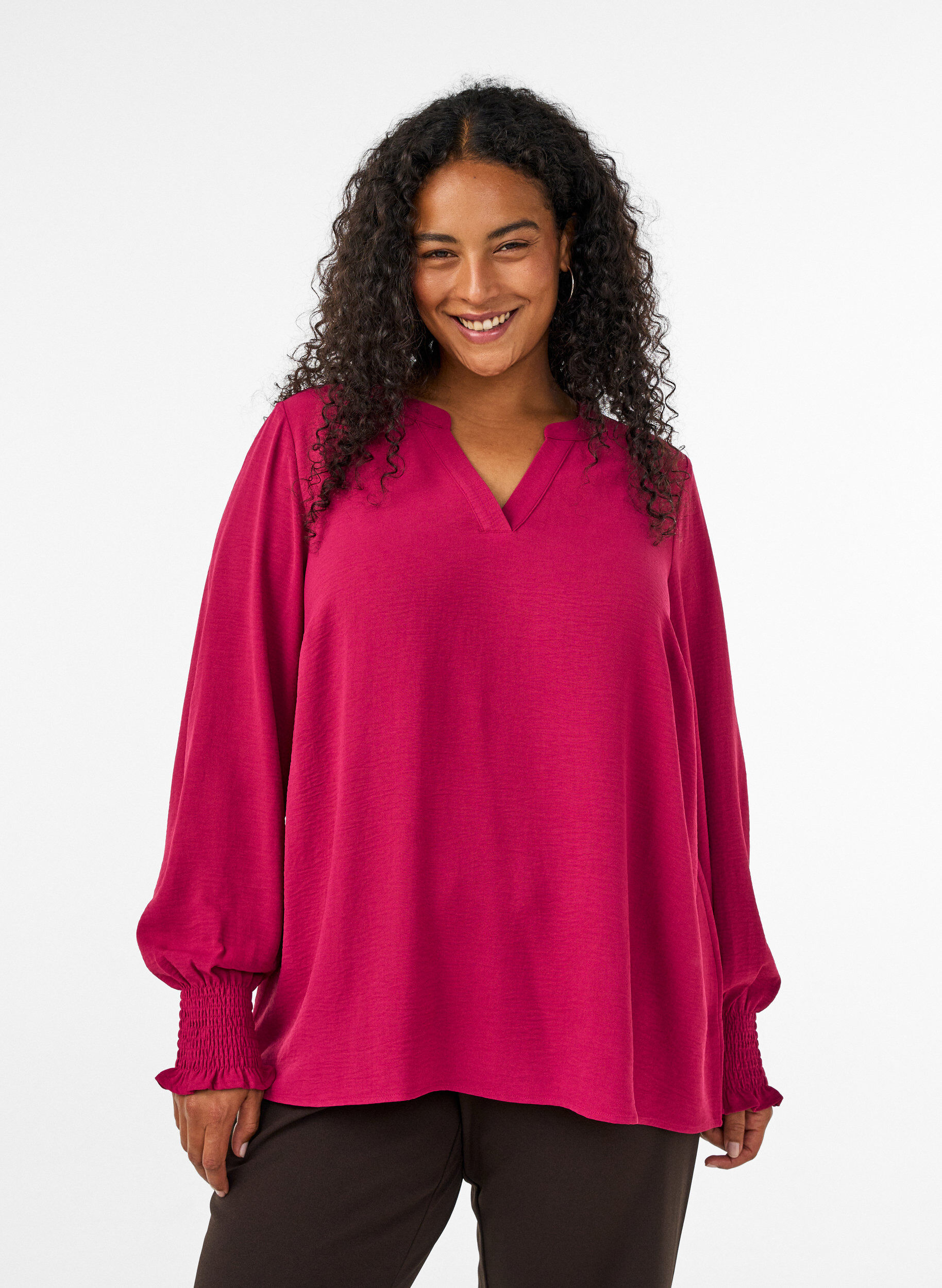 Blouse met smockmanchetten en V-hals, Rood, Model