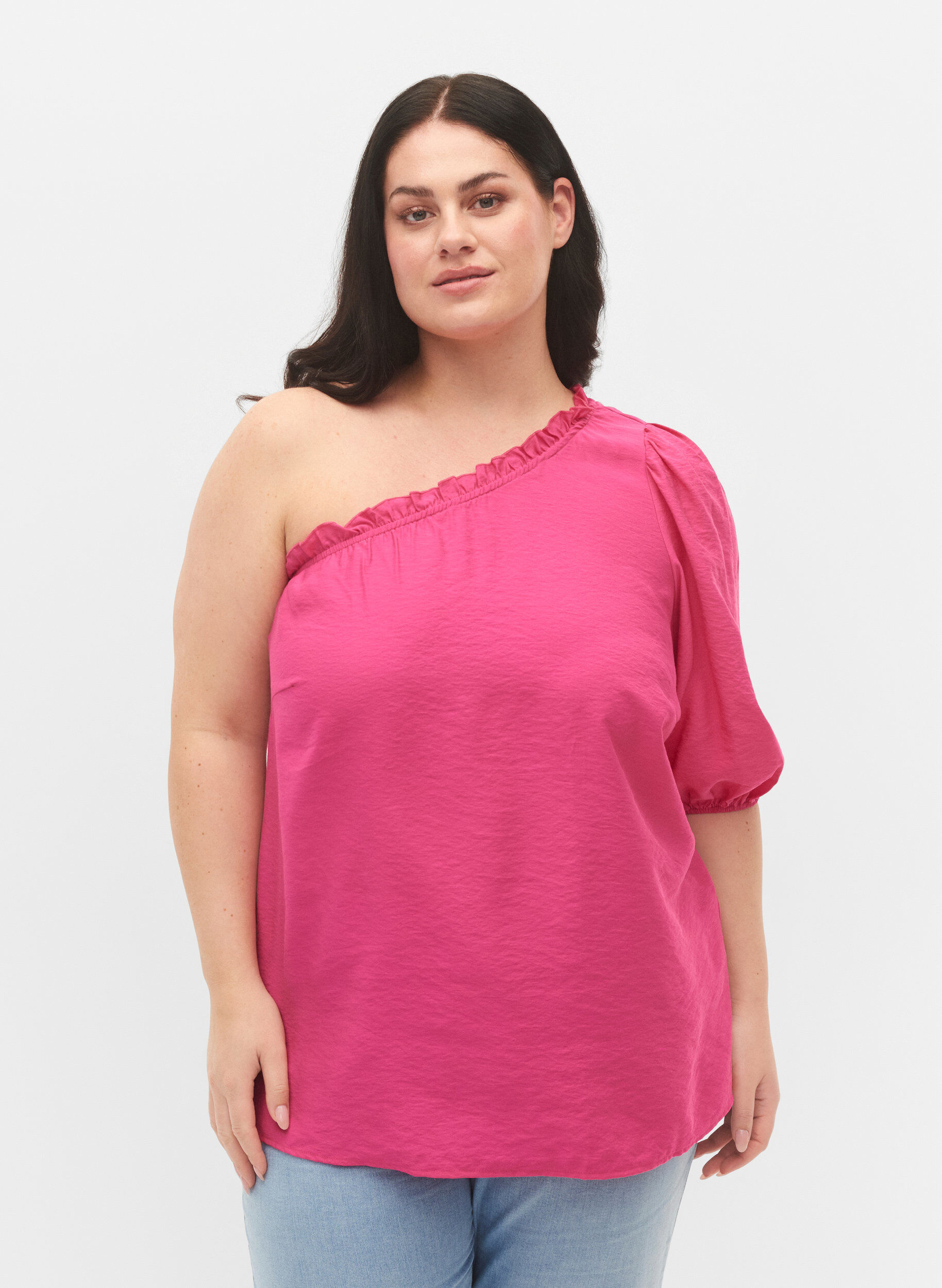 One-shoulder blouse in viscose, Roze, Model