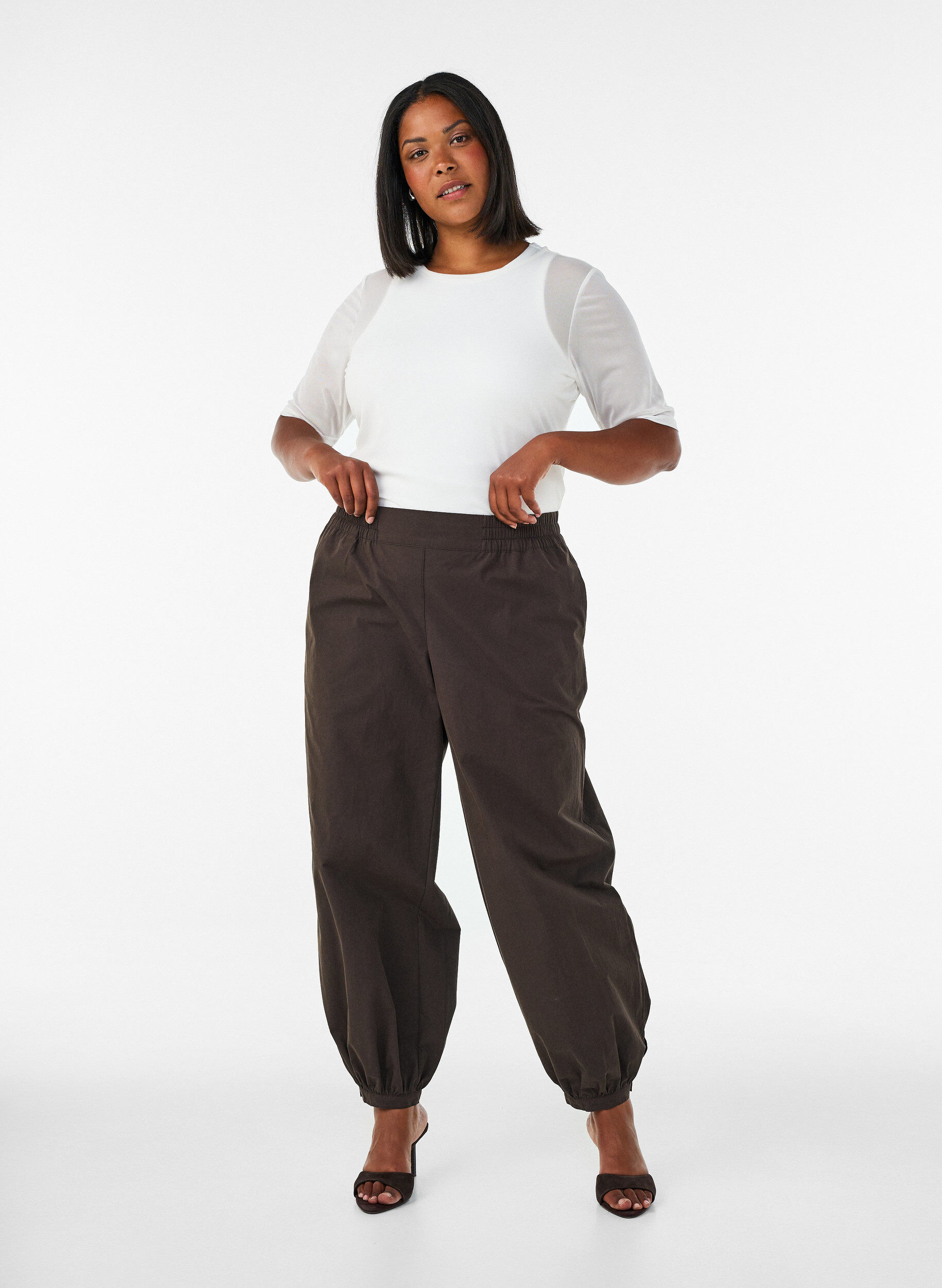 ZizziMesh top met korte mouwen en ronde hals, Vanille, Model image number 1