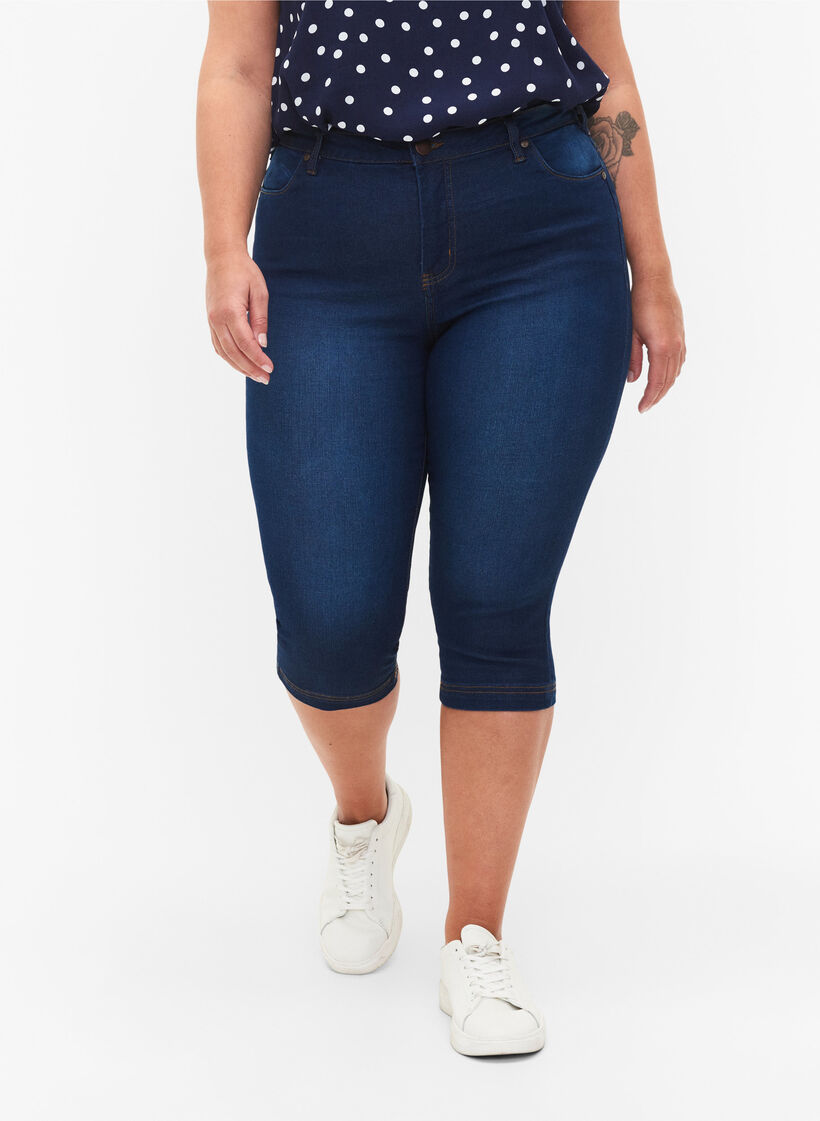High waist Amy capri jeans met super slim fit, Blue denim, Model