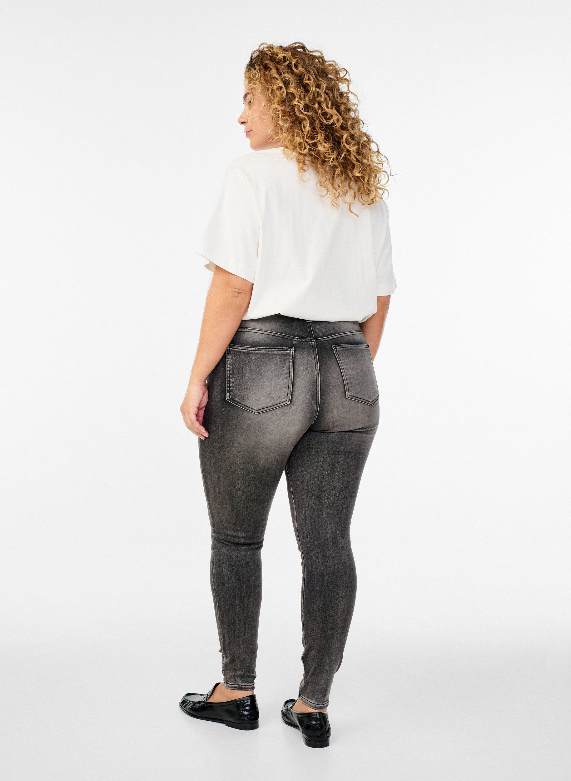 ZizziSuper slim Amy jeans met hoge taille, Grijs, Model image number 1