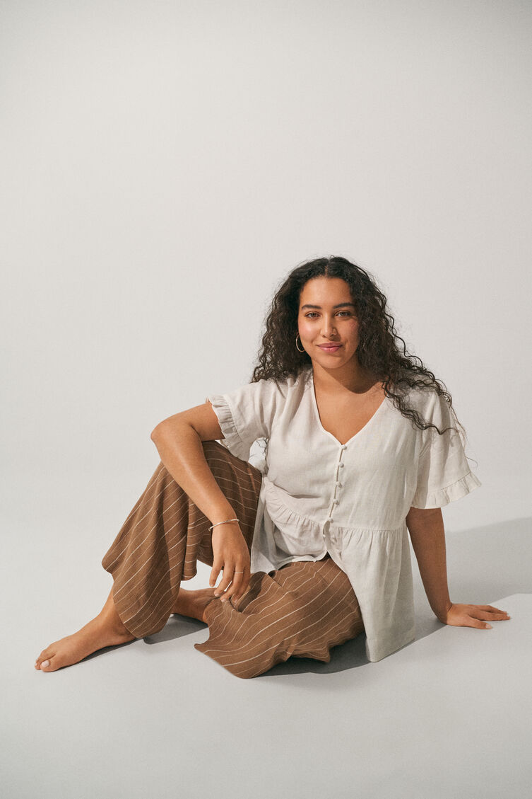 Tenue en lin et viscose, , Model