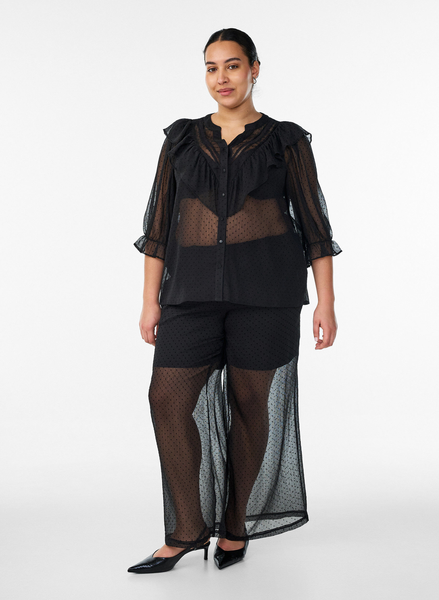 ZizziTransparante blouse met stippen en ruchesdetails, Zwart, Model image number 1