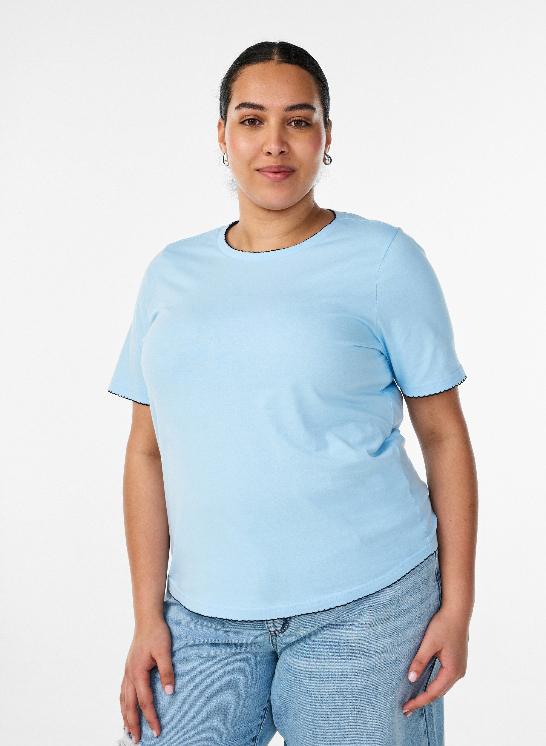 ZizziKatoenen T-shirt met golvende contrasterende randen, Blauw, Model image number 0