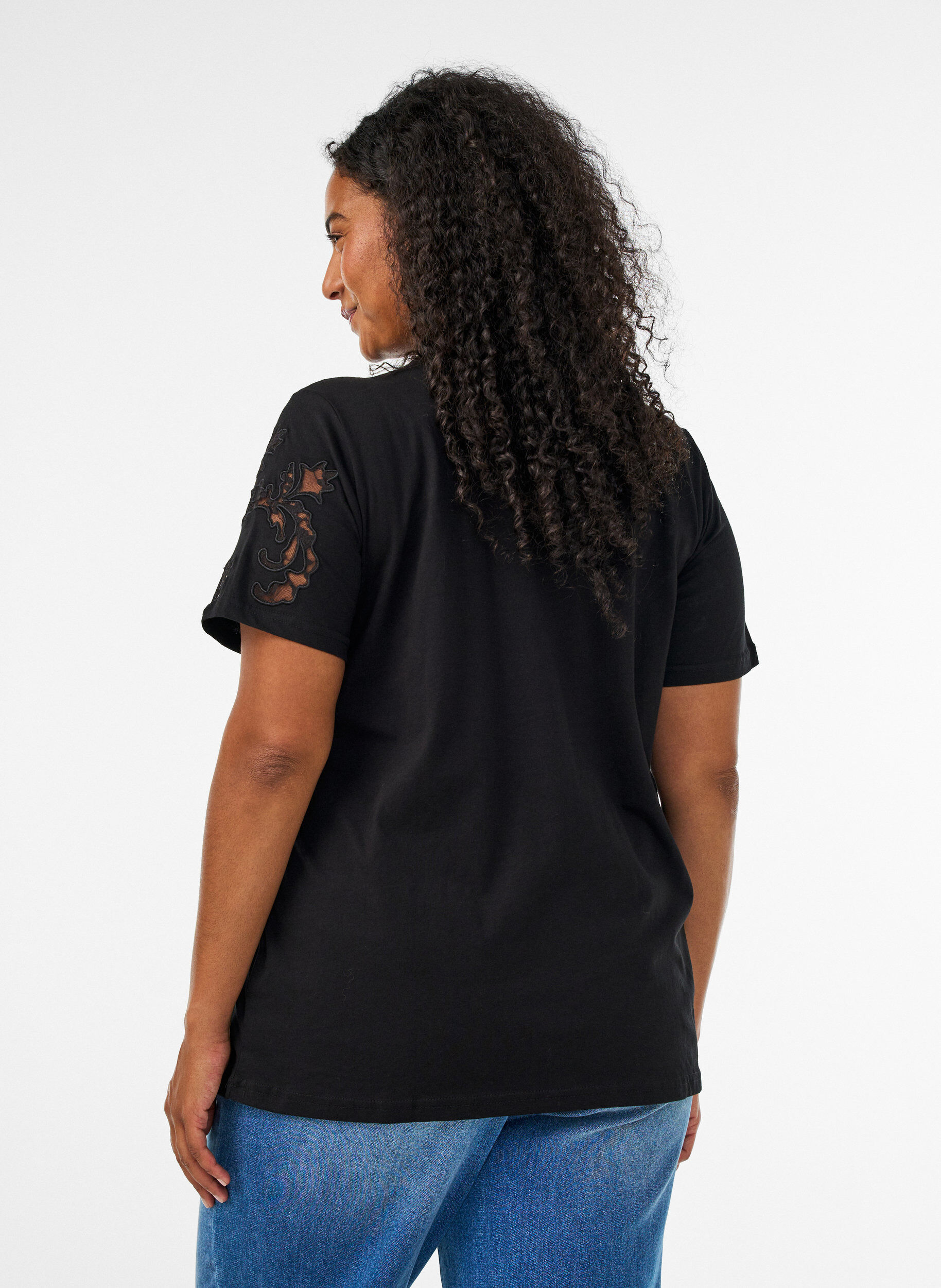 ZizziKatoenen T-shirt met kanten applicaties, Zwart, Model image number 2