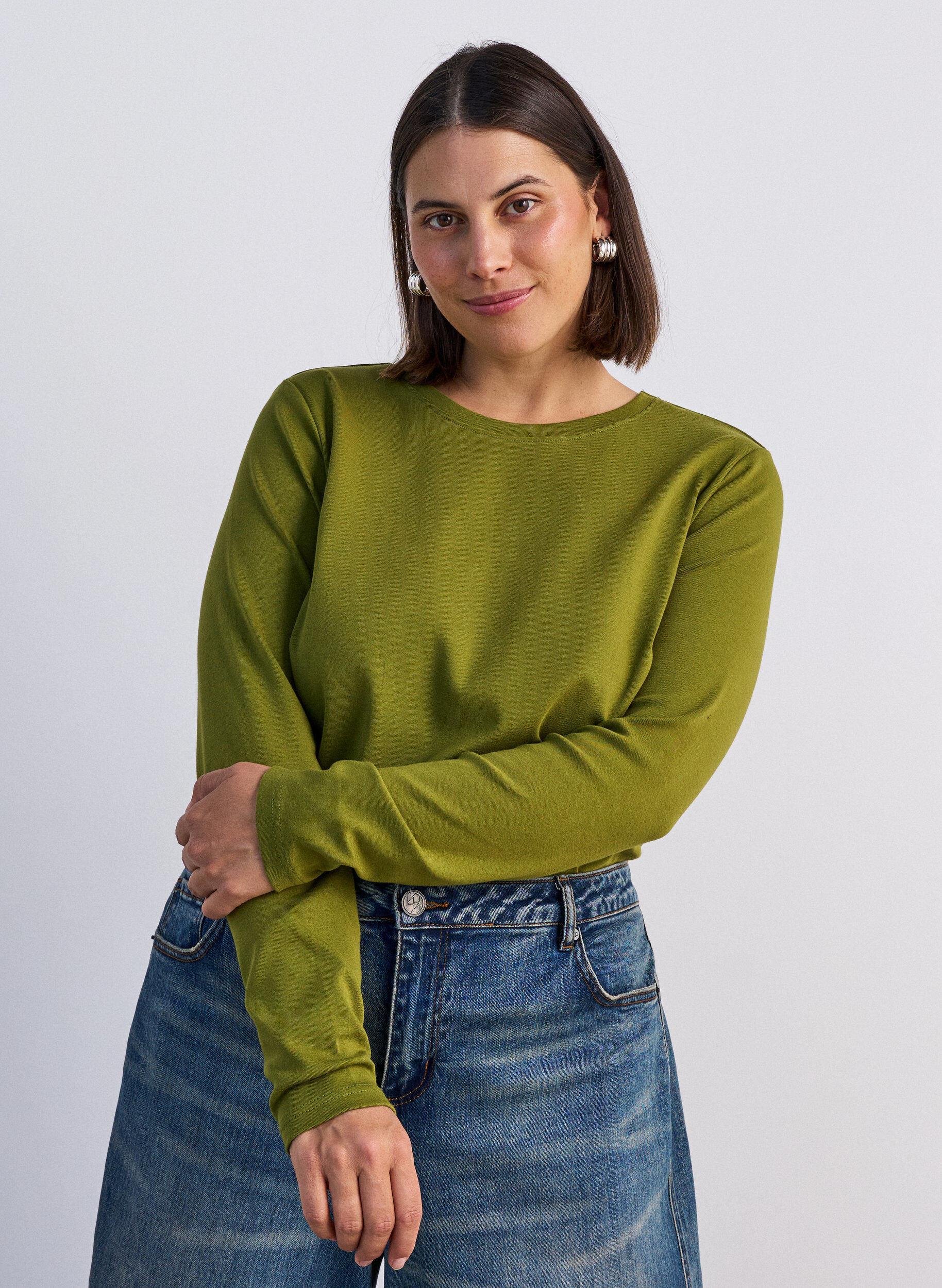 Basic T-shirt met lange mouwen en ronde hals, Groen, Model