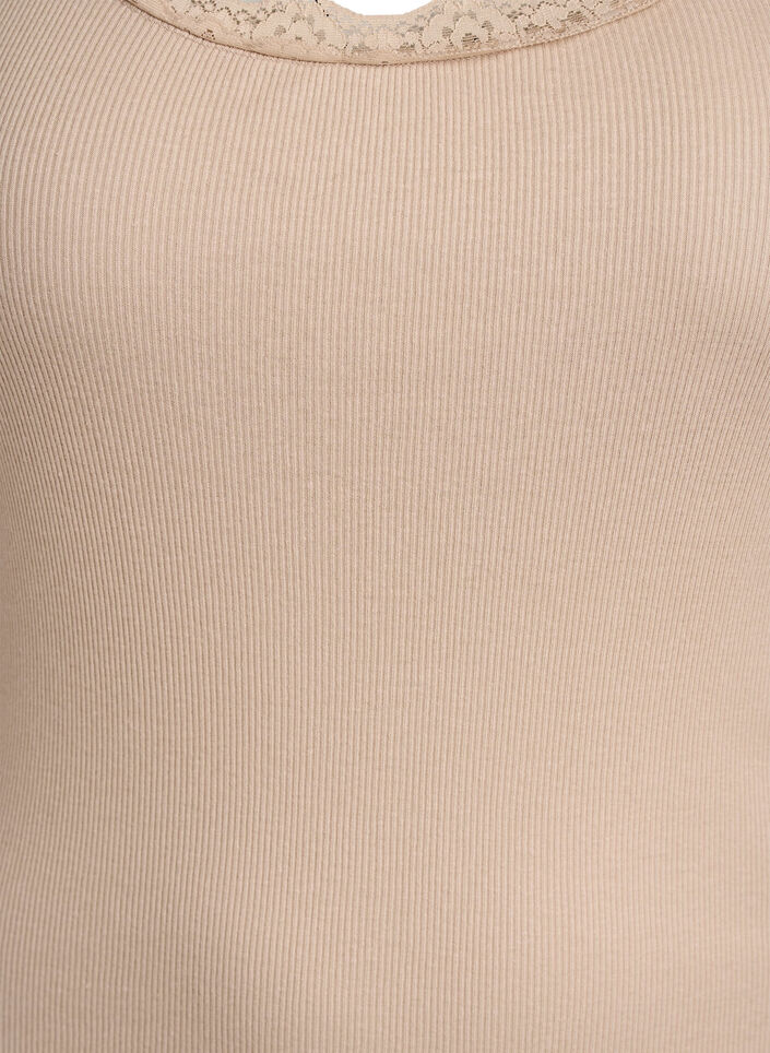 Top met kanten afwerking, Beige, Packshot image number 2