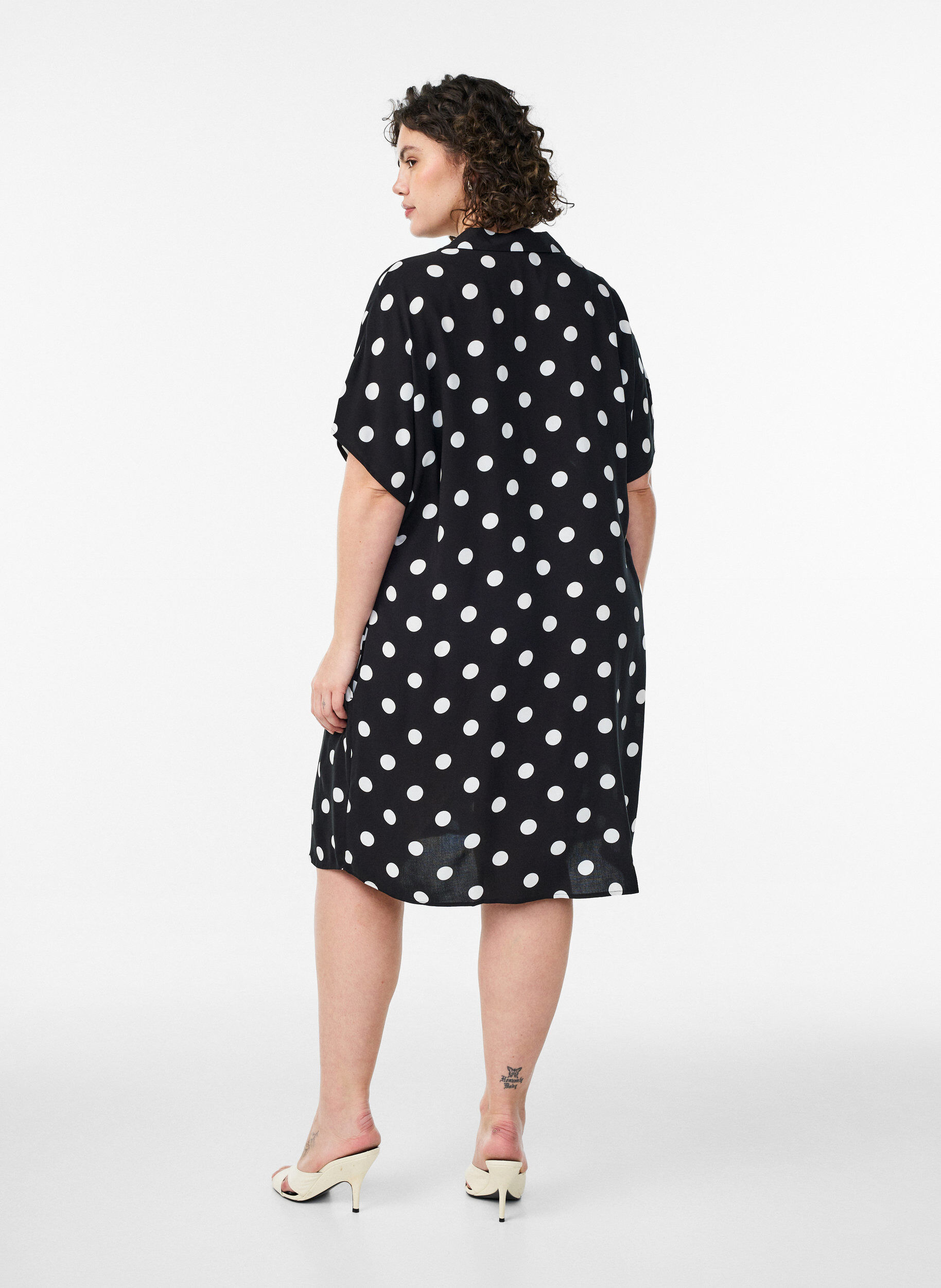 ZizziLosvallend lang shirt van viscose, Vanille, Model image number 2