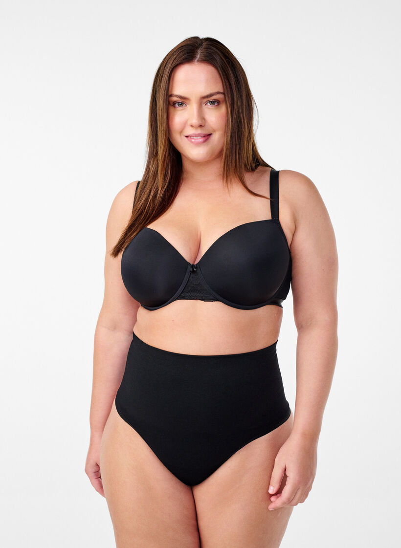 Naadloze tanga met een normale taille, Black, Model