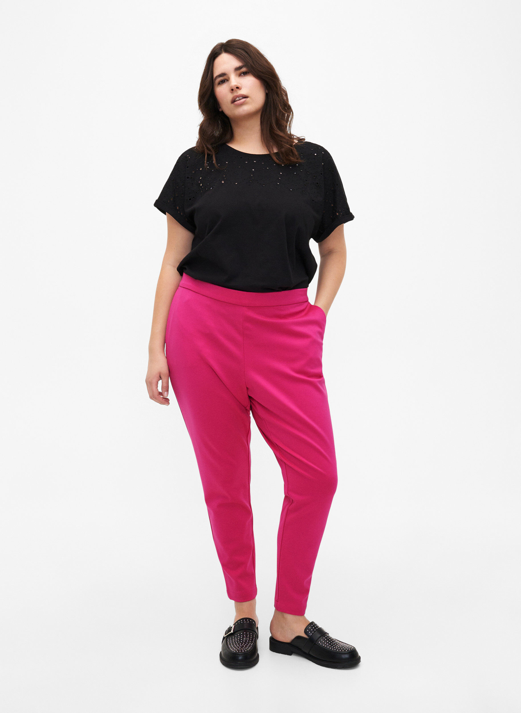 ZizziKorte broek met zakken, Roze, Model image number 1