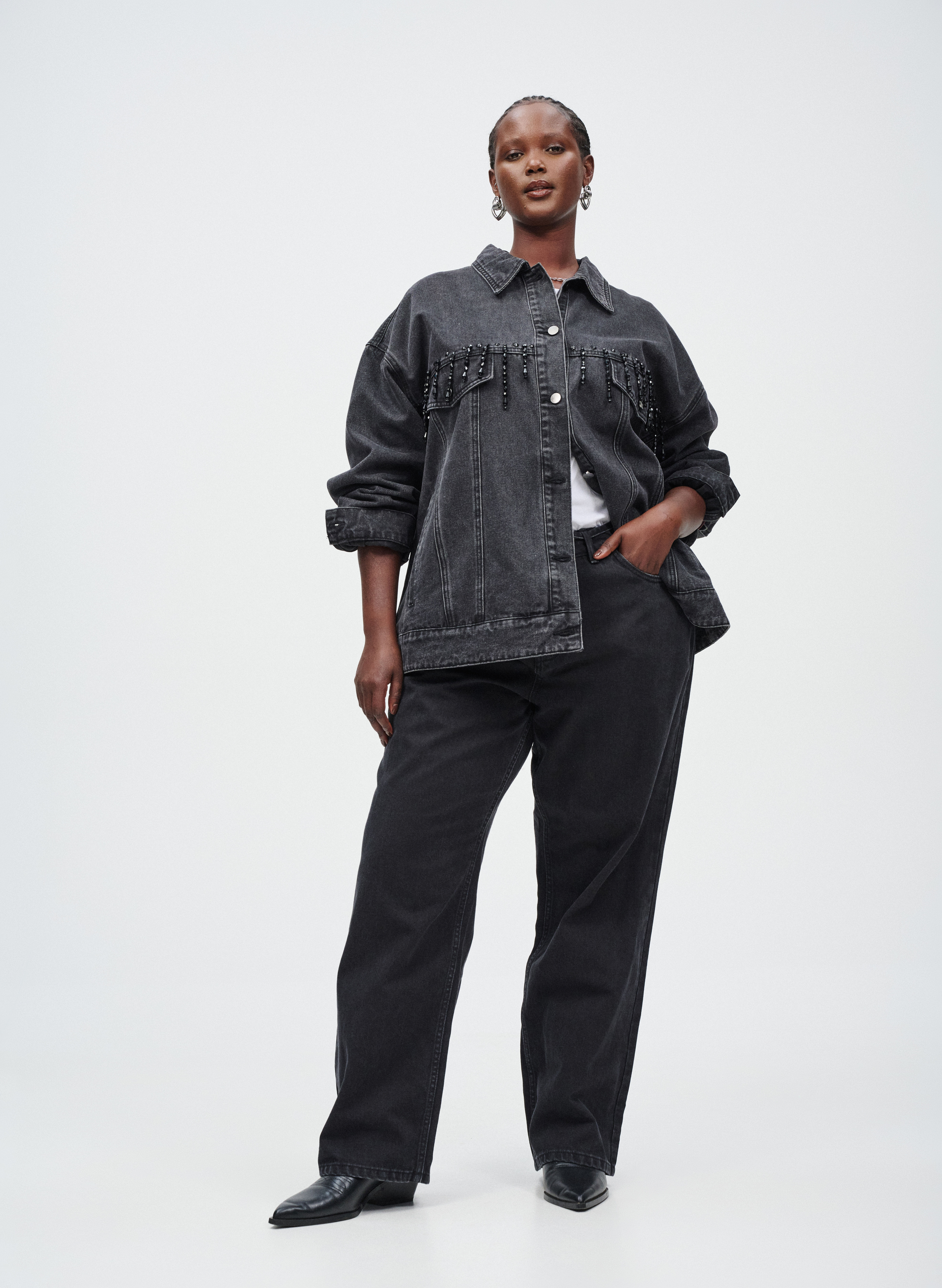 Denim jack met parelrand, , Model