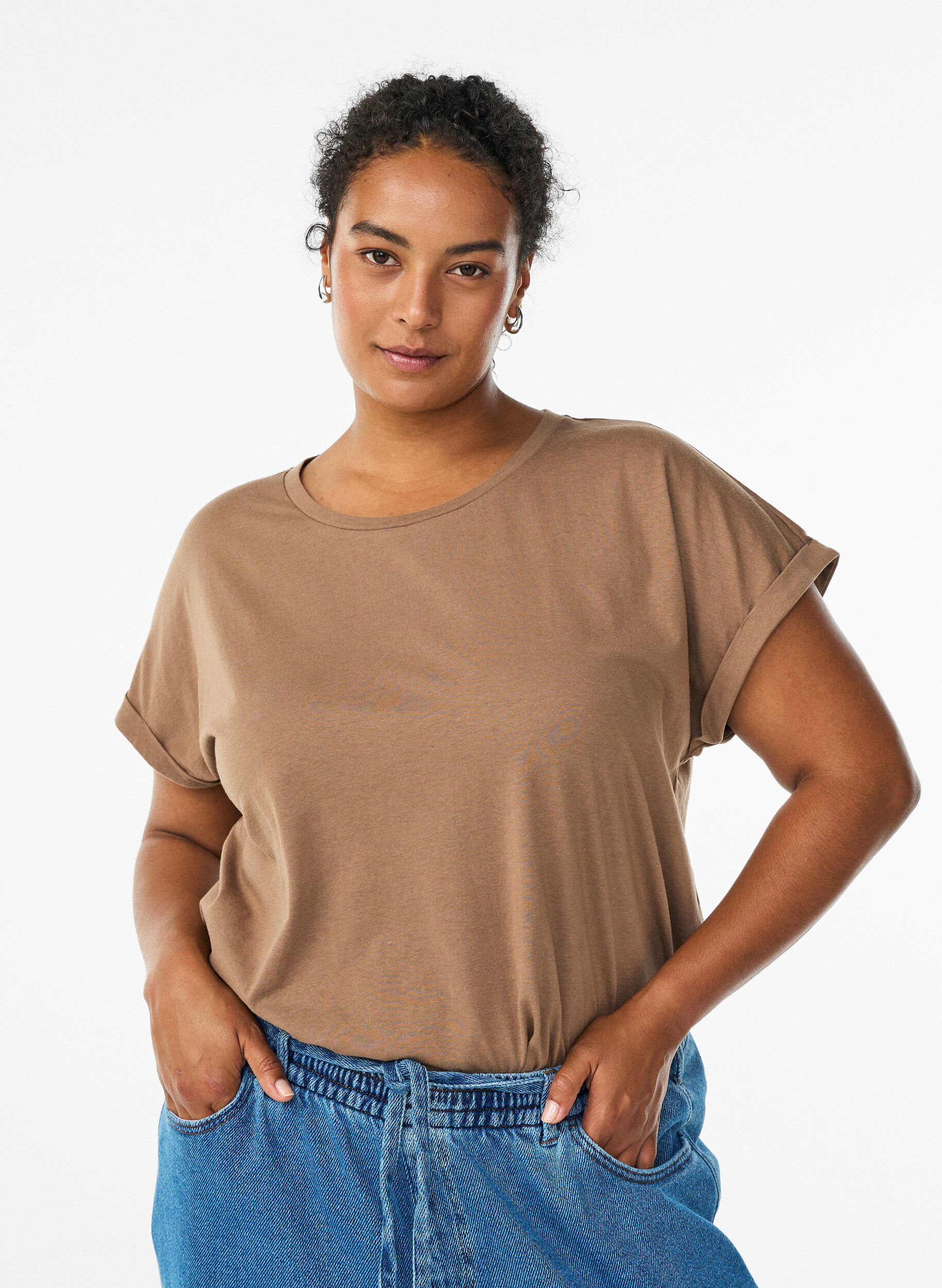 T-shirt &agrave; manches courtes en coton m&eacute;lang&eacute;, Marron, Model