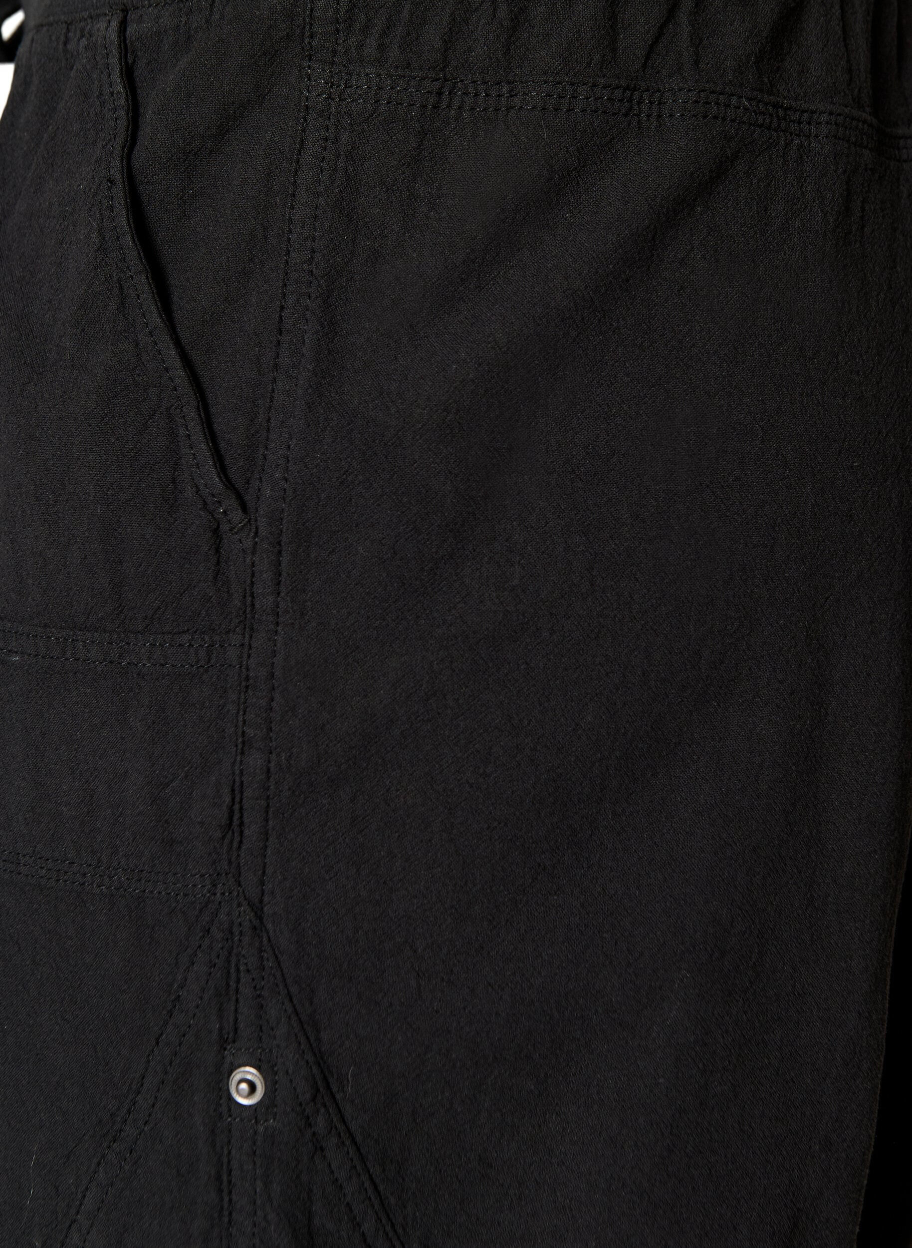 ZizziLosse katoenen short met zakken, Zwart, Packshot image number 3