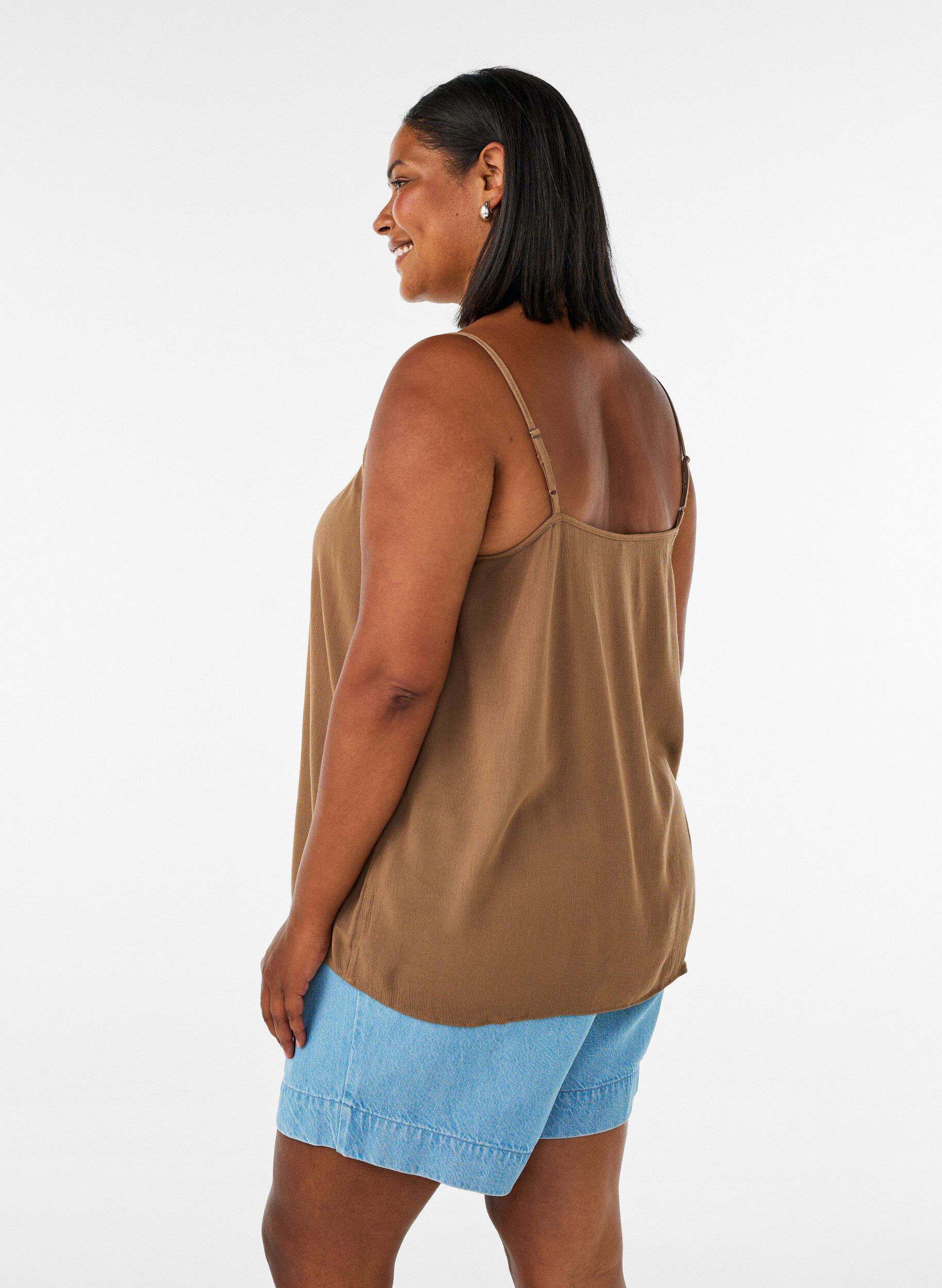 ZizziStrap top in viscose, Bruin, Model image number 2