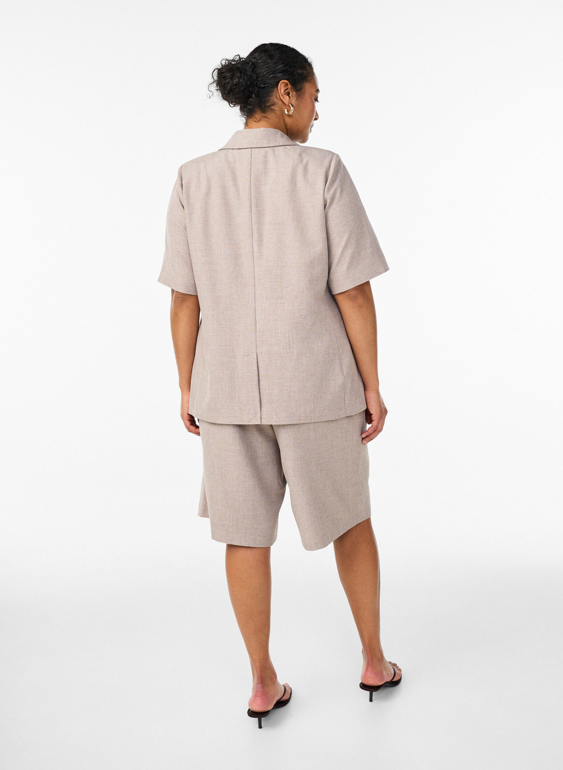 ZizziLosse Bermuda-shorts met hoge taille, Bruin, Model image number 1