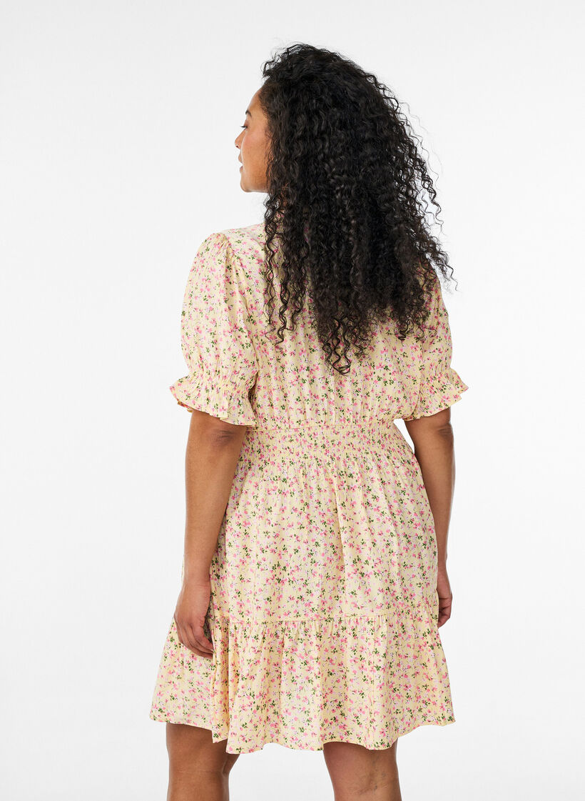 Korte viscose jurk met ruchesdetails, Geel, Model image number 2