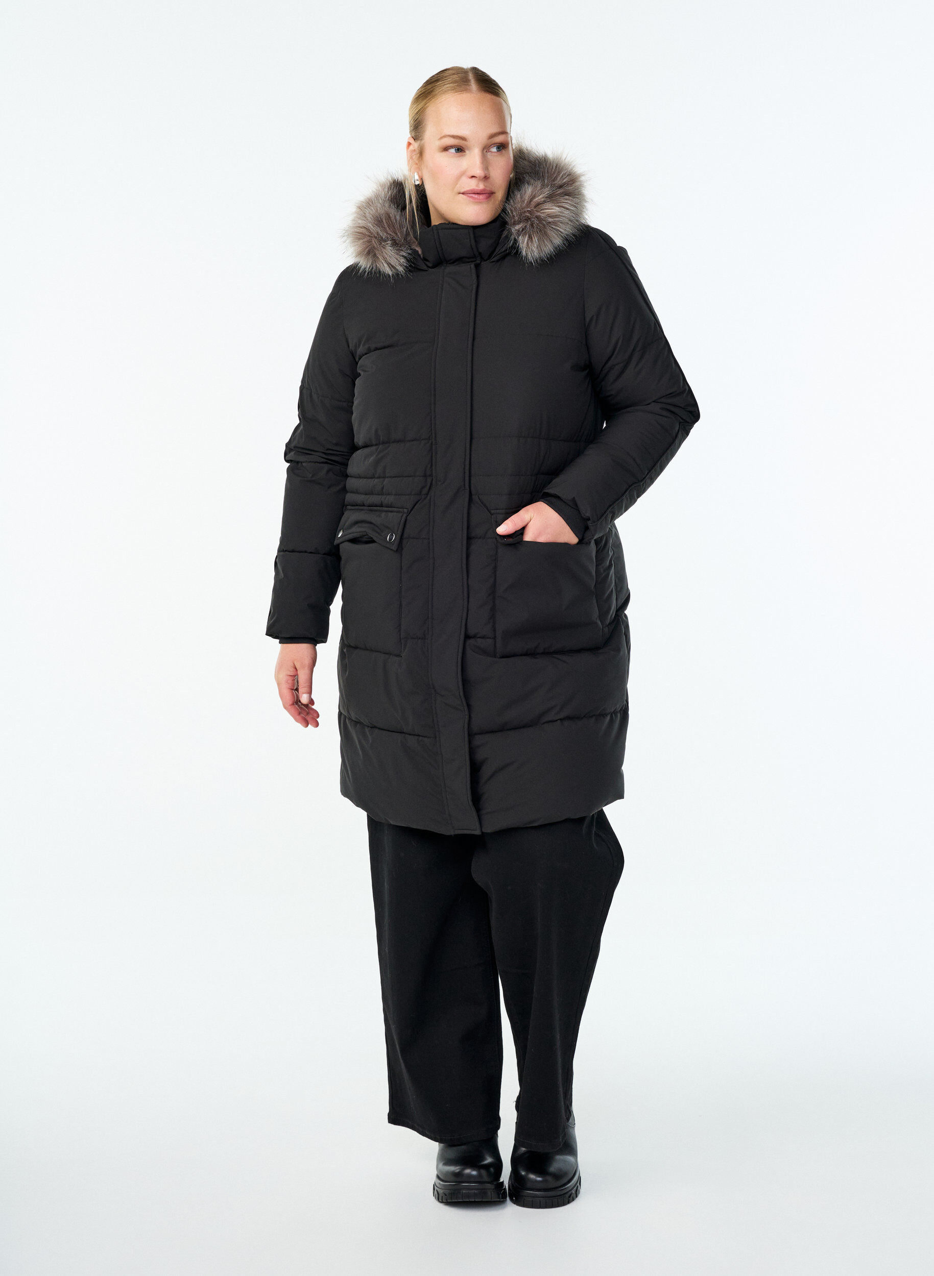 ZizziWaterafstotende parka met imitatiebontkraag, Zwart, Model image number 1