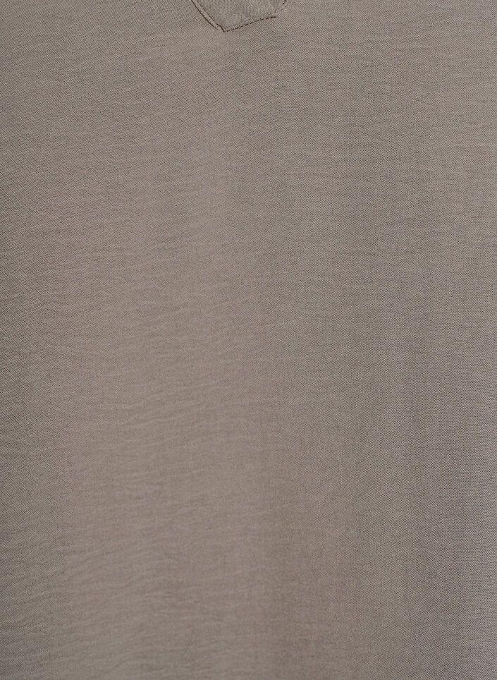 Blouse met smockmanchetten en V-hals, Beige, Packshot image number 2