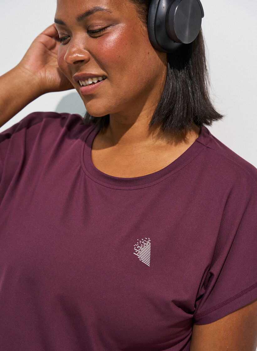 Effen gekleurd trainingsshirt, Rood, Model image number 4