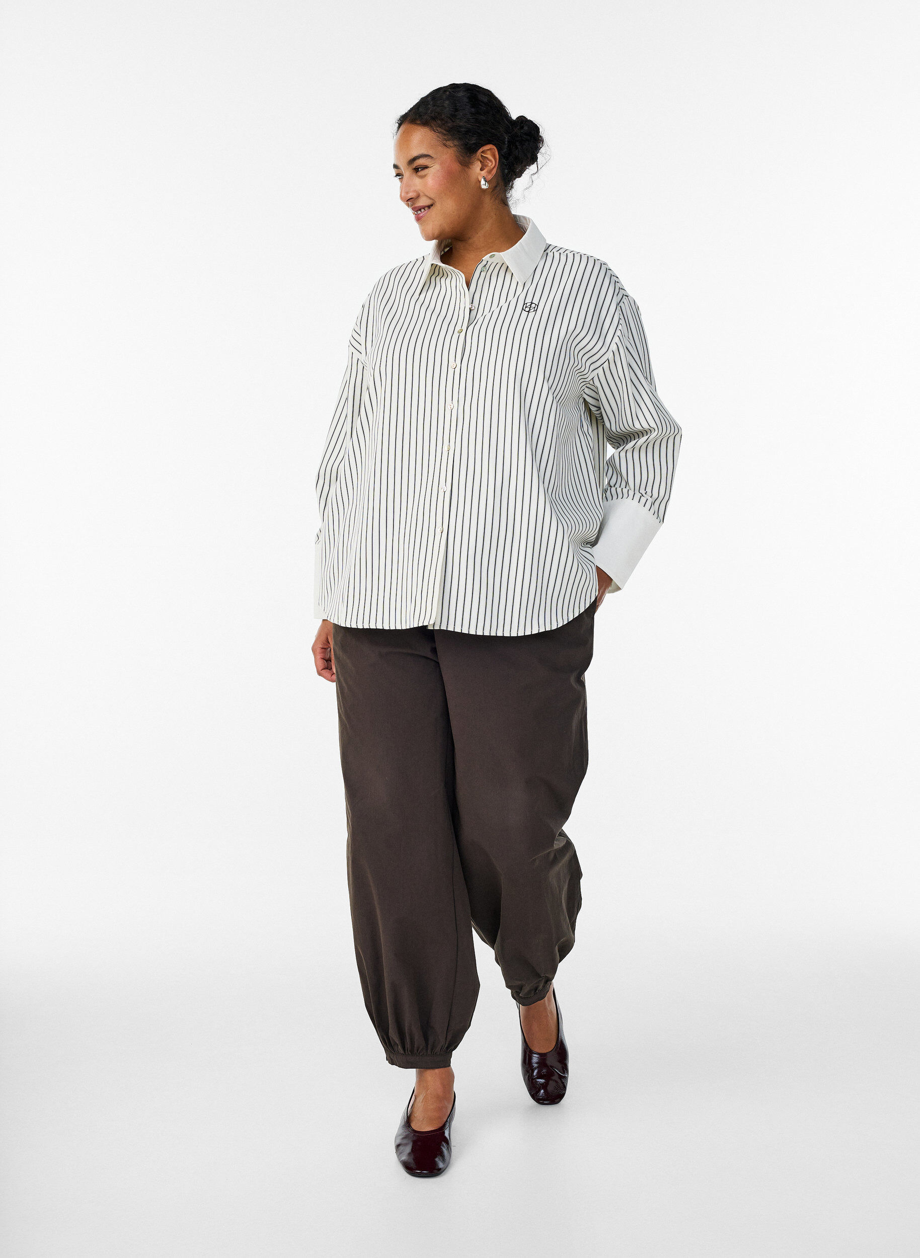 ZizziLosse gestreepte blouse met brede manchetten, Wit, Model image number 1