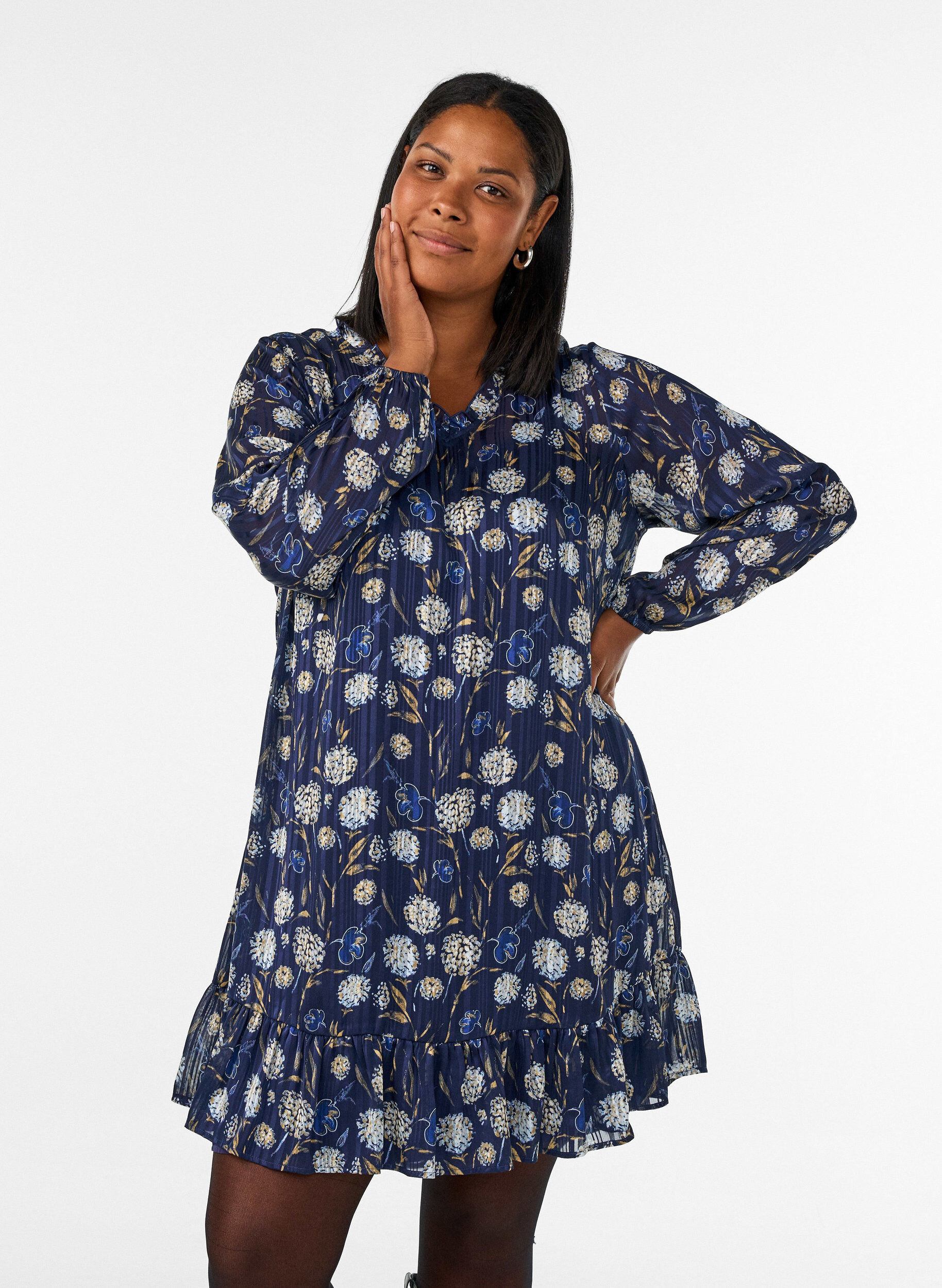 ZizziJurk met patroon, ruches en lange mouwen, Blauw, Model image number 0