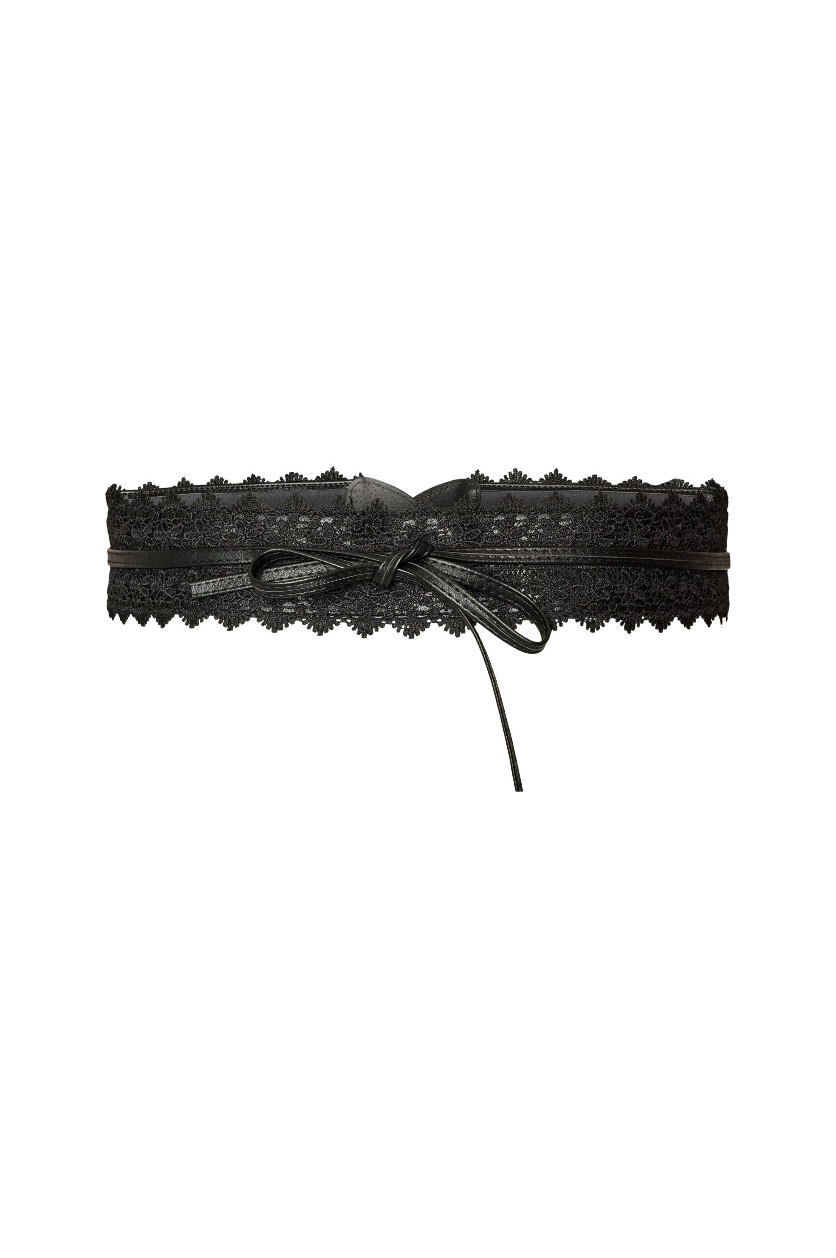 Ceinture avec dentelle et liens &agrave; nouer