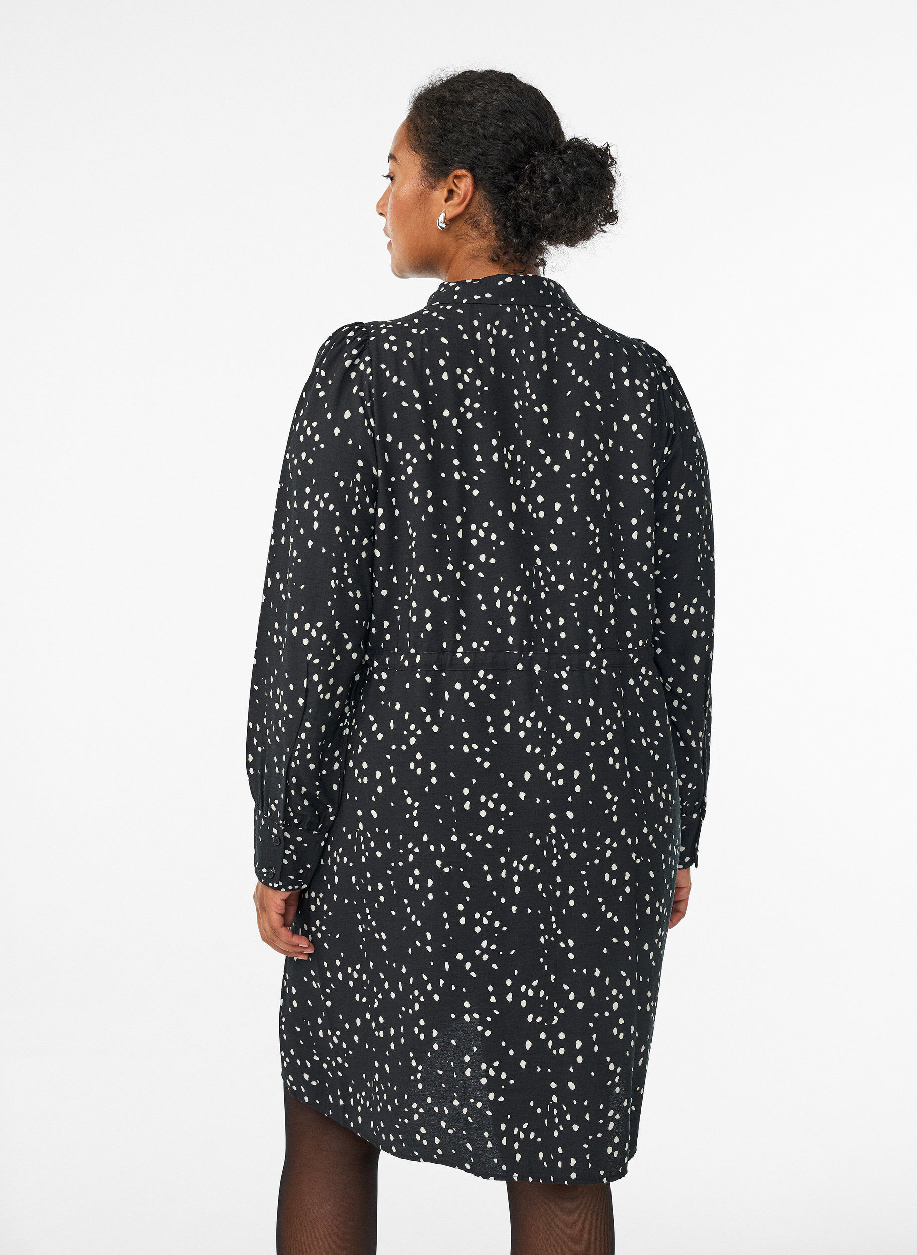 ZizziShirt jurk met strikceintuur en print, Zwart, Model image number 2