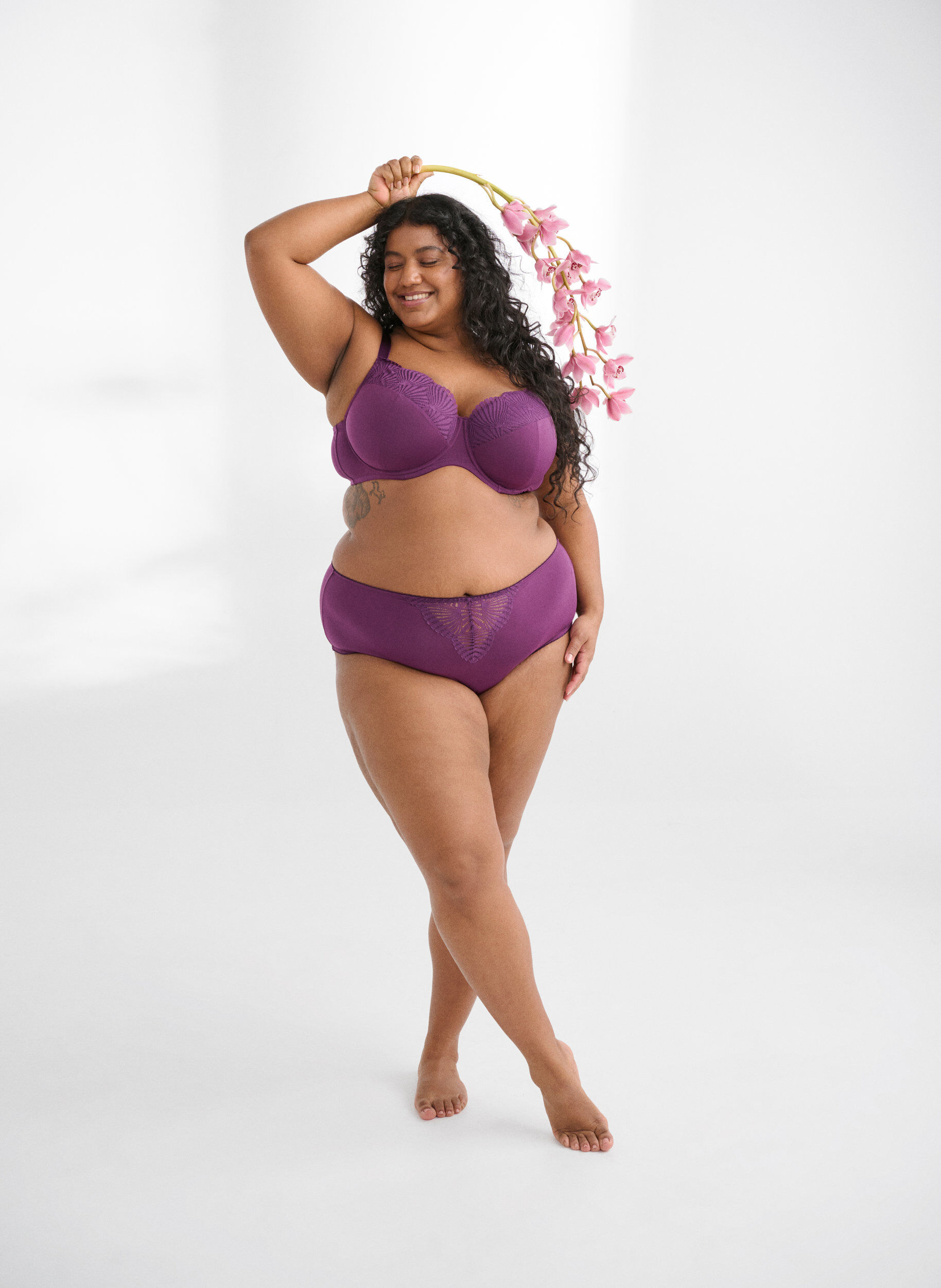 ZizziSlipje van microvezels met kanten details, Donker Bordeaux, Image image number 0