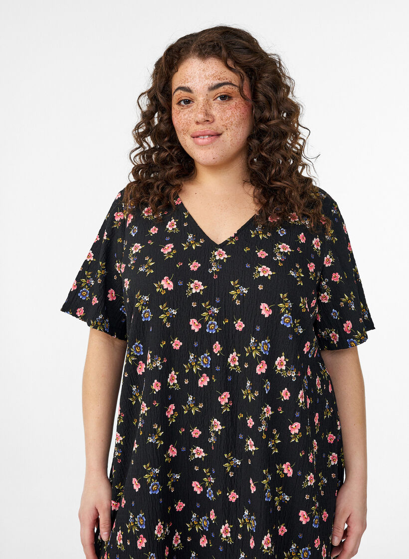 Jurk met korte mouwen en een V-hals, Zwart, Model image number 2