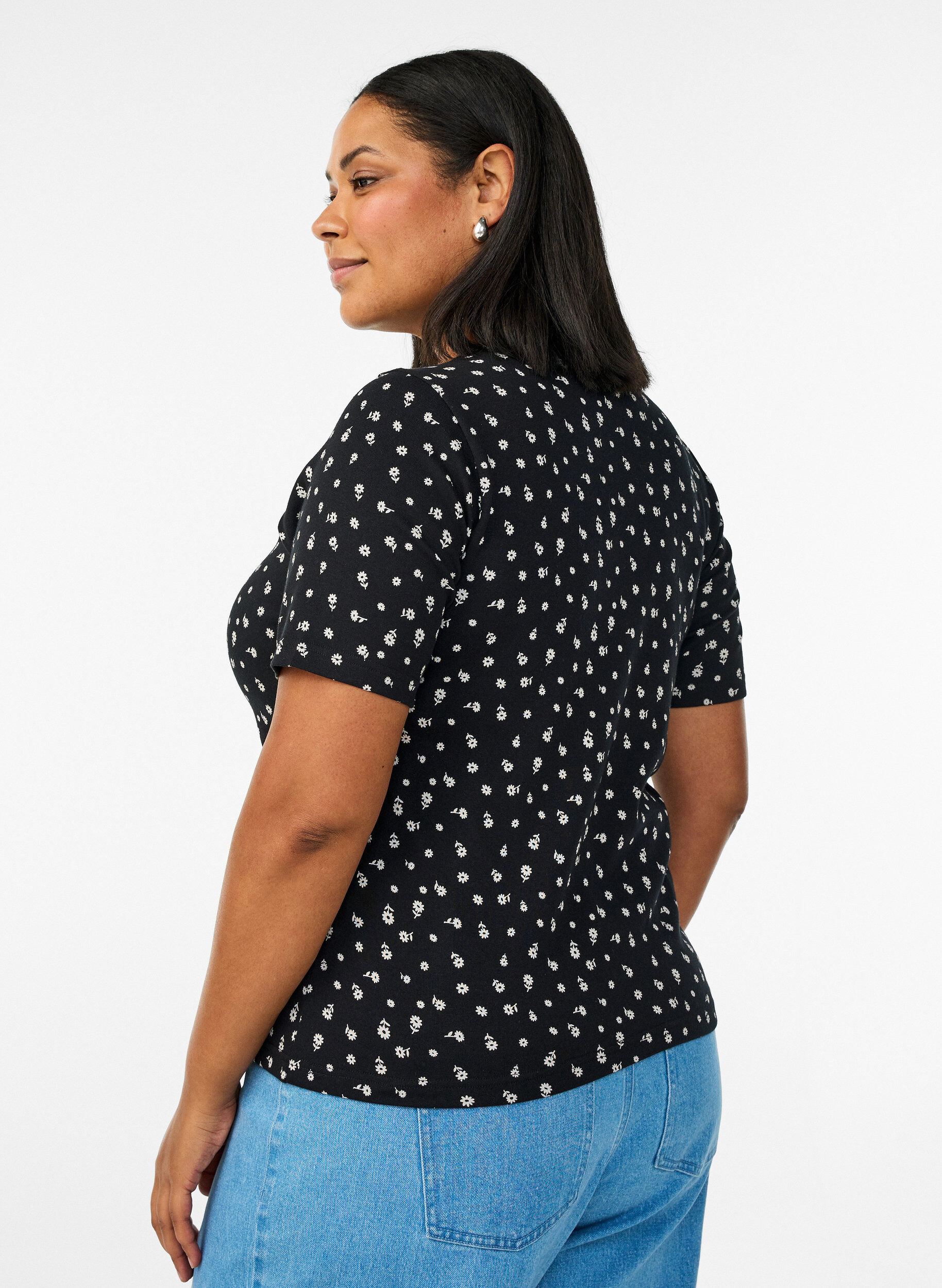 ZizziKatoenen T-shirt met all-over print, Zwart, Model image number 2