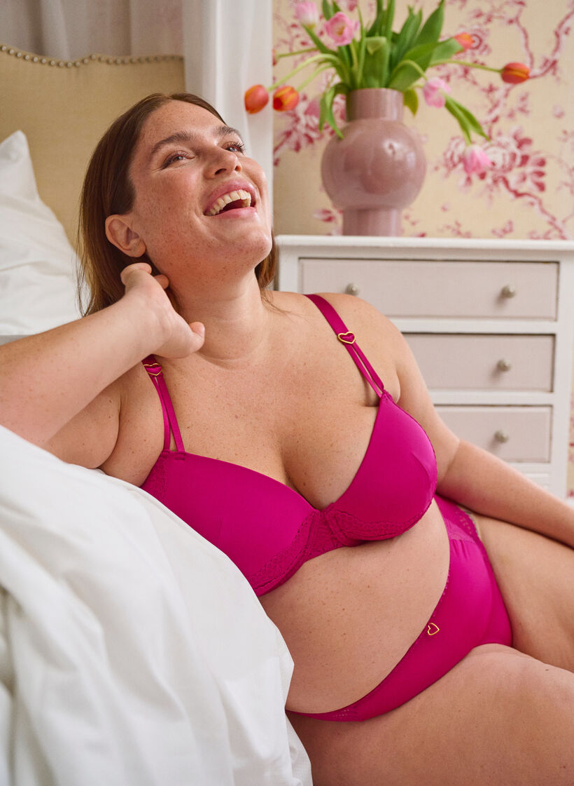 Microfiber Braziliaanse slip met kanten details, Boysenberry, Image