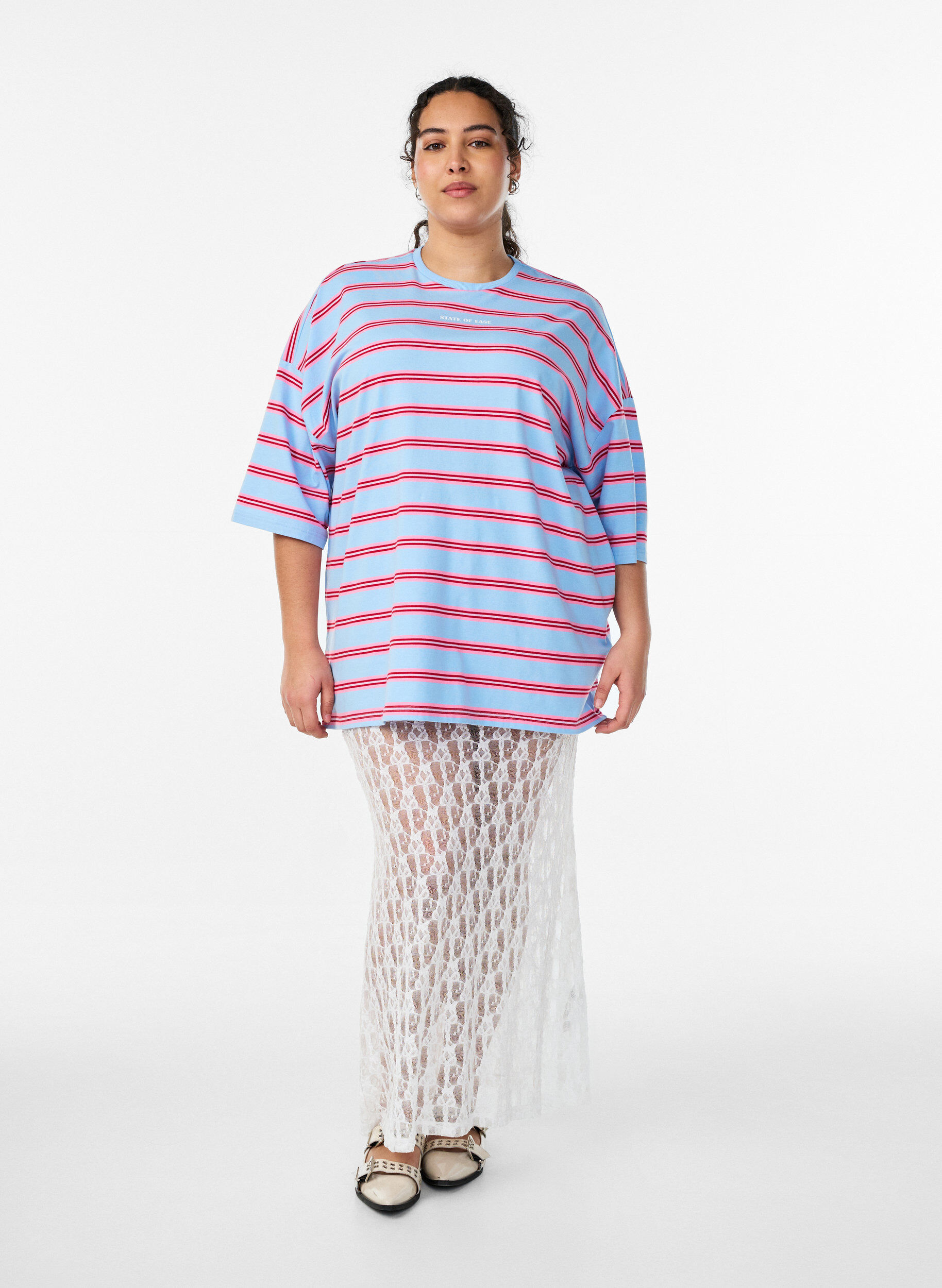 ZizziOversized T-shirt met strepen en 1/2 mouwen, Blauw, Model image number 1