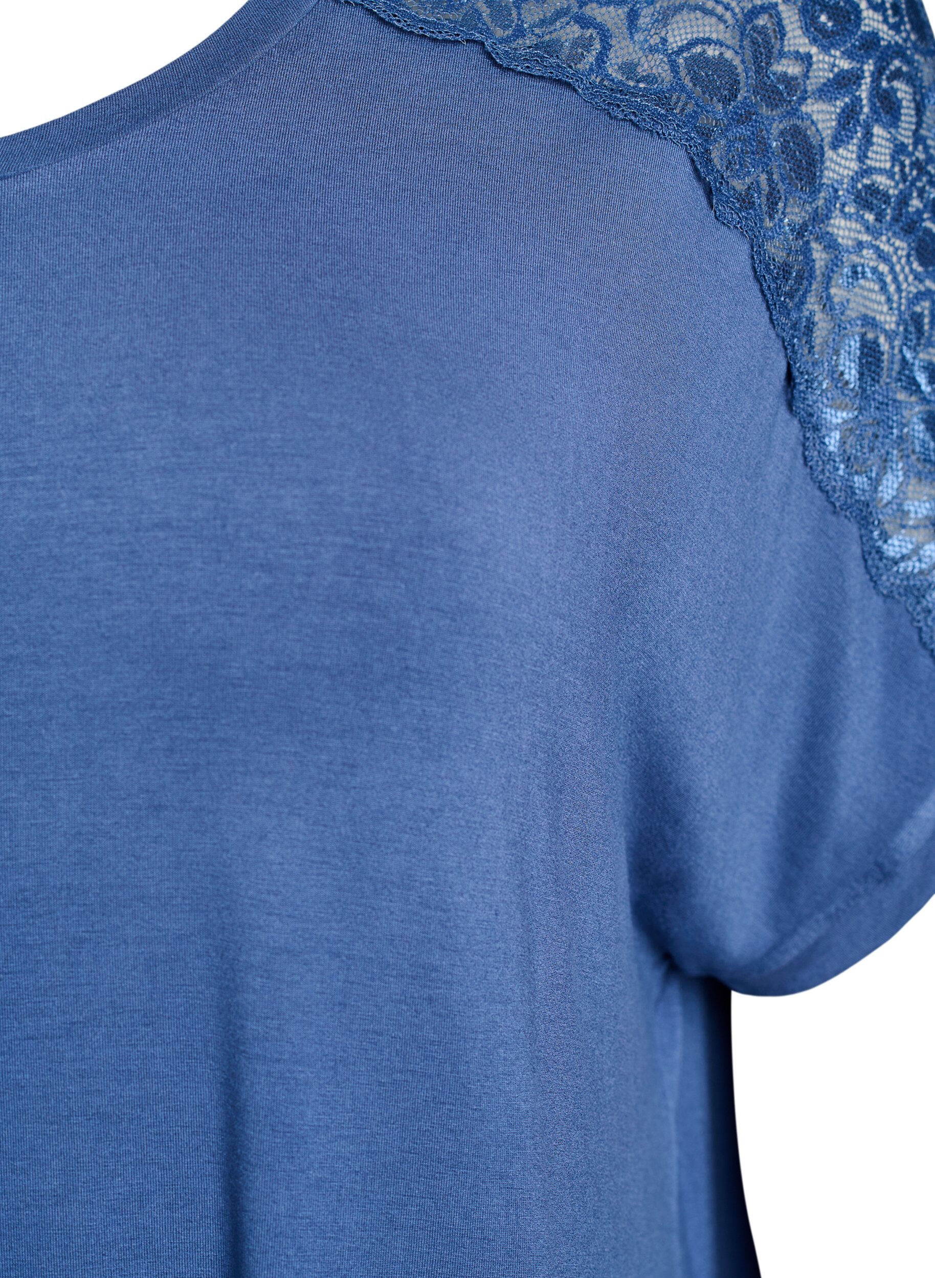 ZizziViscose nachtjapon met kanten details, Blauw, Packshot image number 2