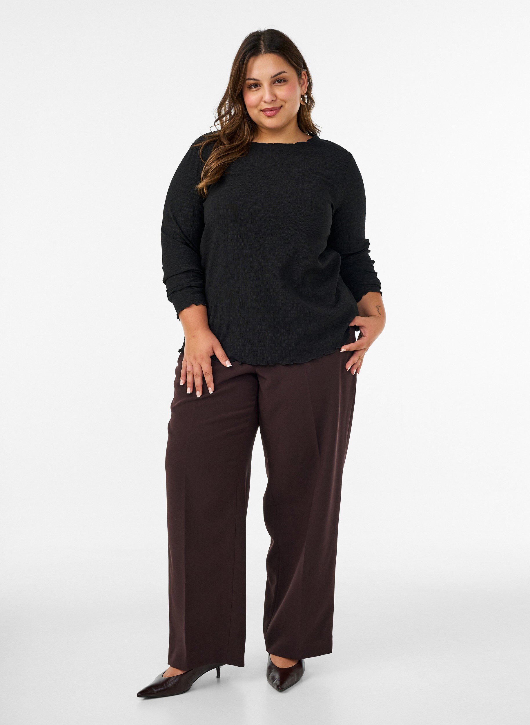 ZizziBlouse met structuur en golvende randen, Zwart, Model image number 1