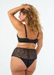 Kanten beha met gewatteerde cups, Zwart, Model image number 2