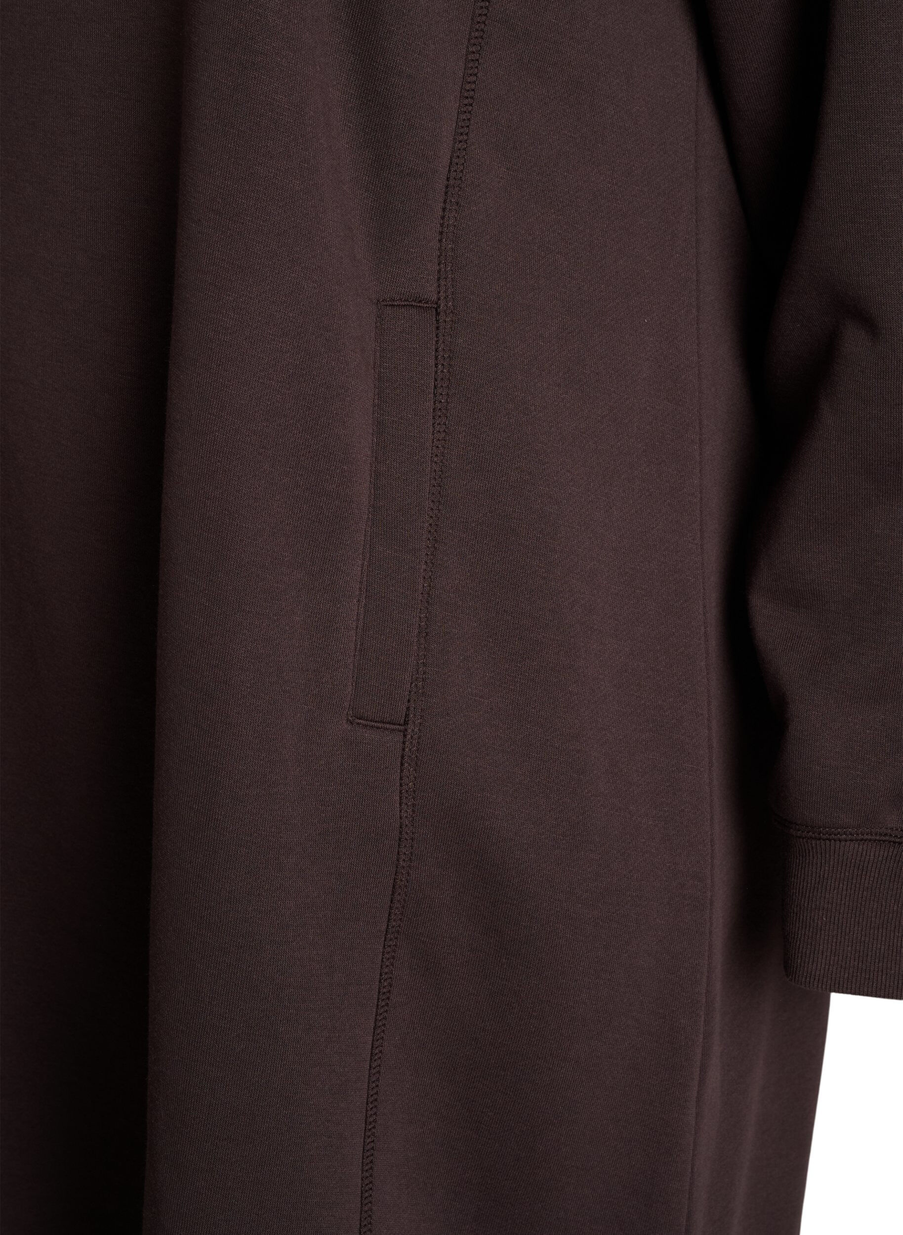ZizziKort sweatshirt jurk met hoge kraag en zakken, Bruin, Packshot image number 3