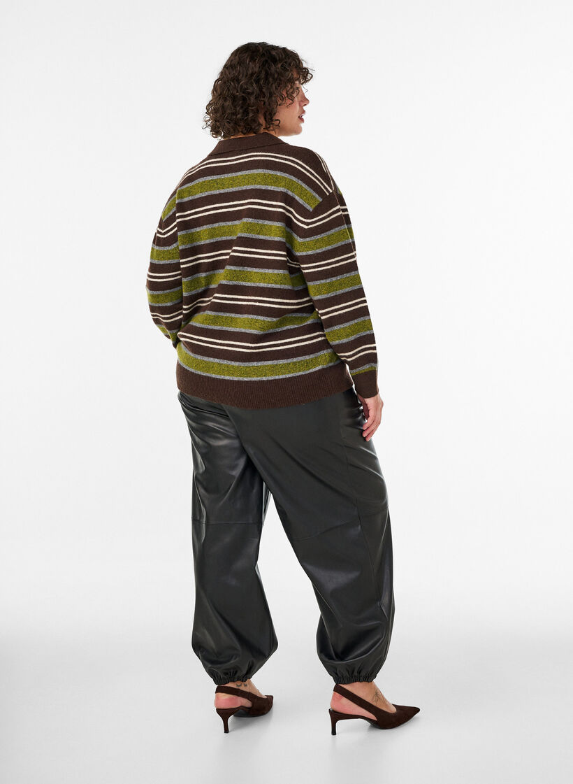 Ballonbroek in imitatieleer, Zwart, Model