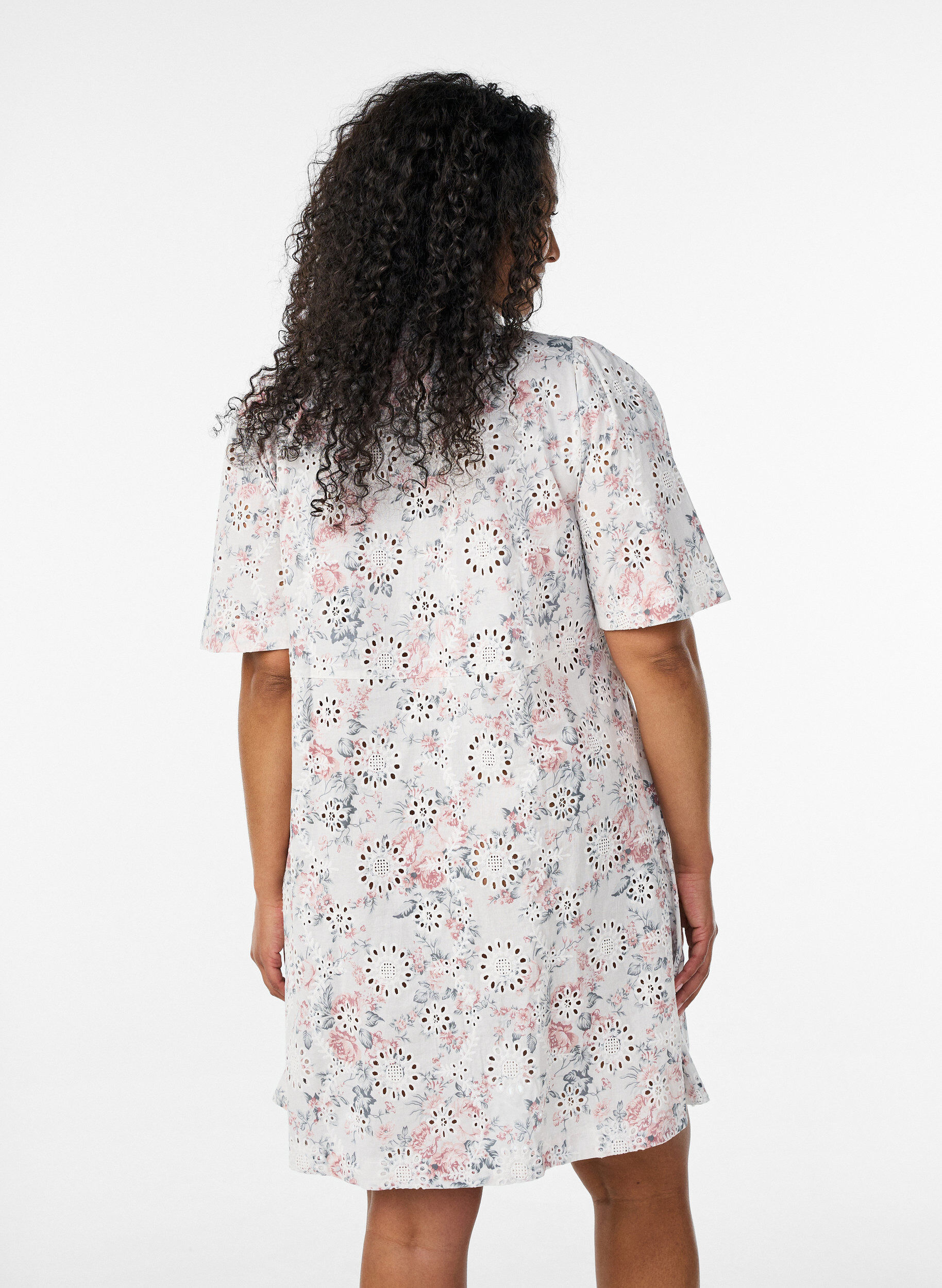 ZizziKatoenen jurk met bloemenprint en broderie anglaise, Vanille, Model image number 2