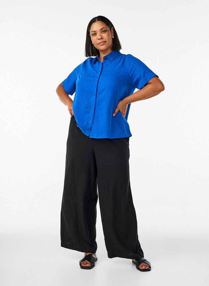 Chemise &agrave; manches courtes en lin et viscose, Bleu, Model image number 1