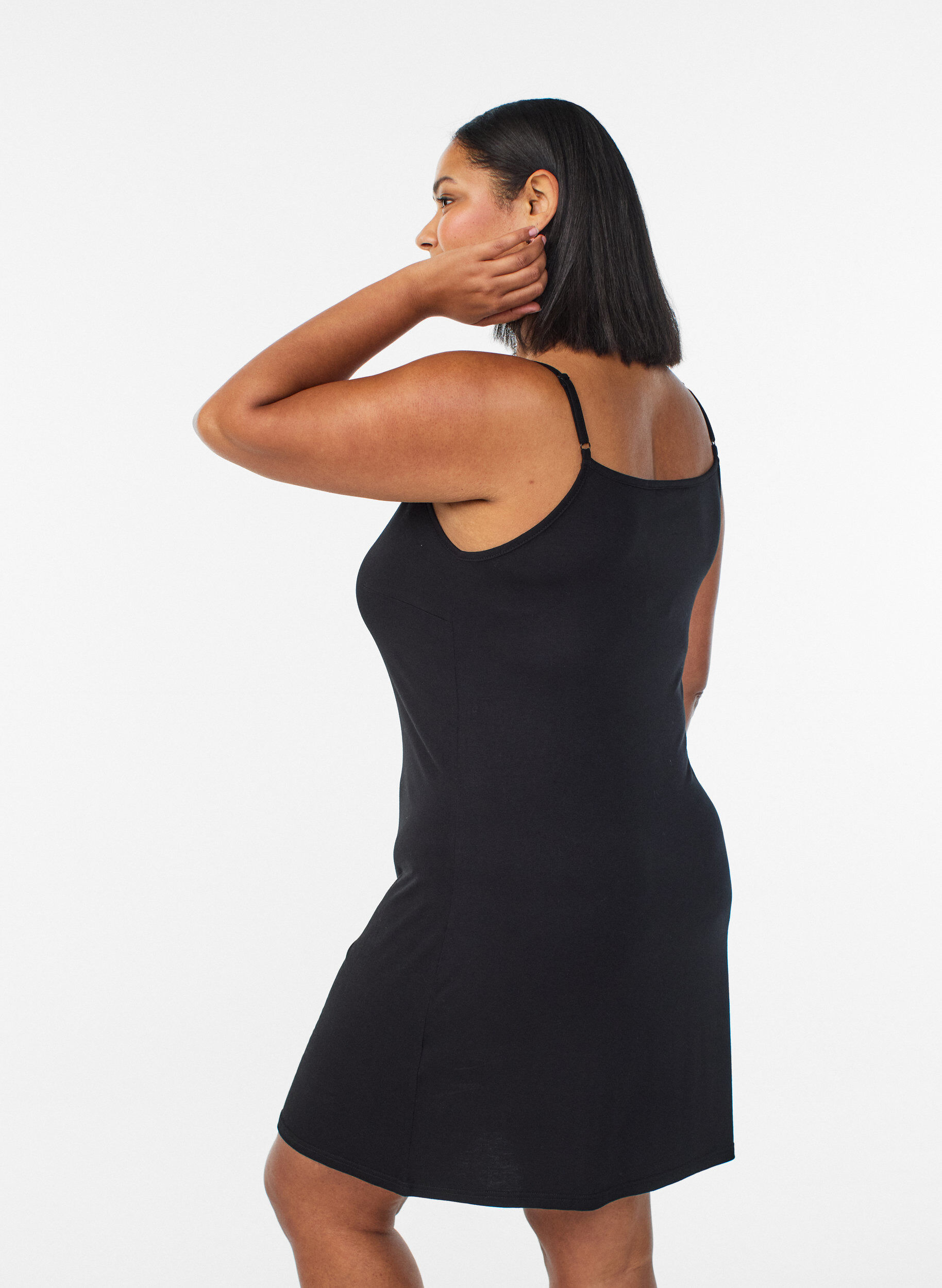 ZizziEffen onderjurk in viscose, Zwart, Model image number 2