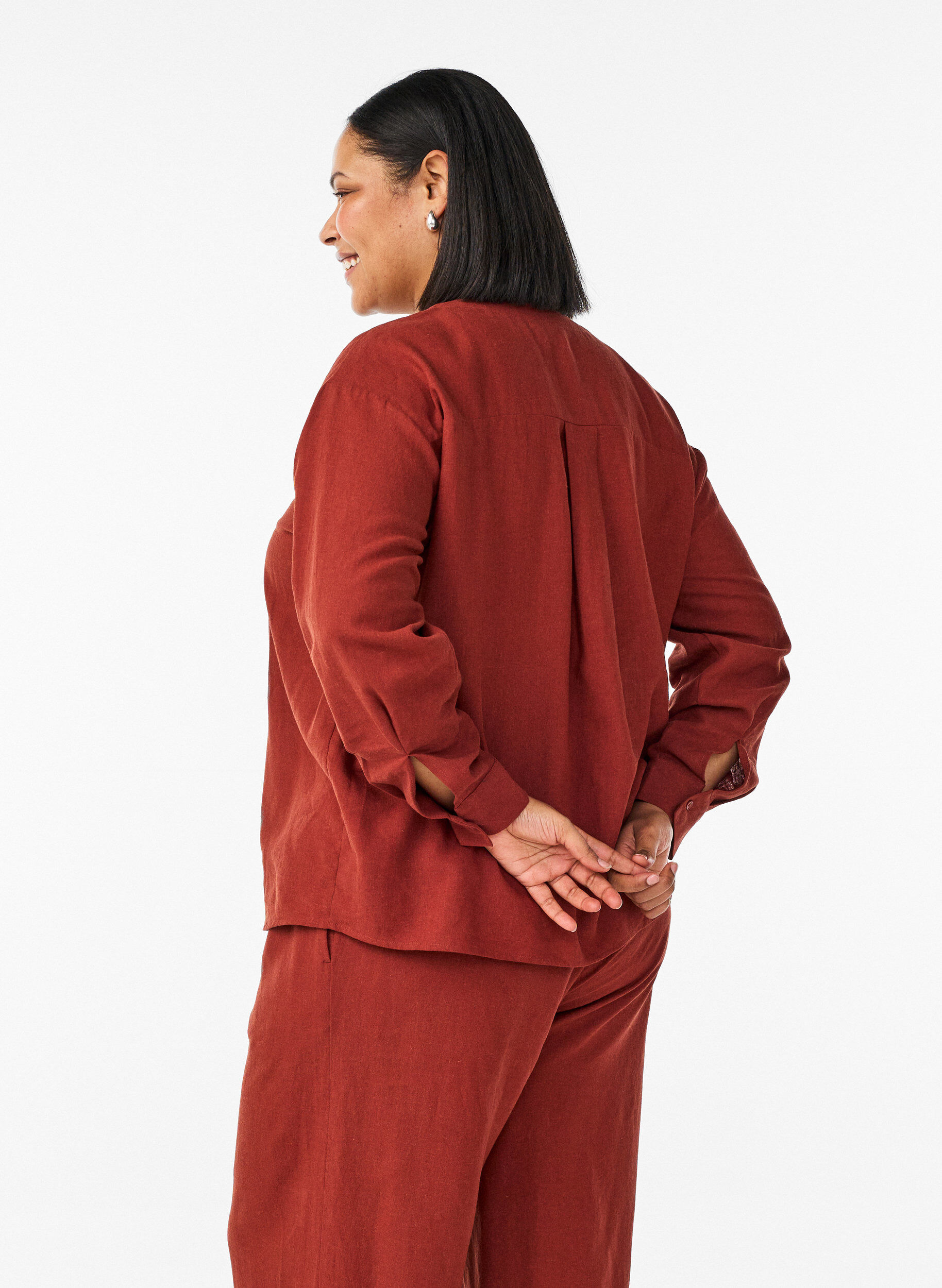 ZizziBlouse in linnen en viscose met V-hals, Rood, Model image number 2