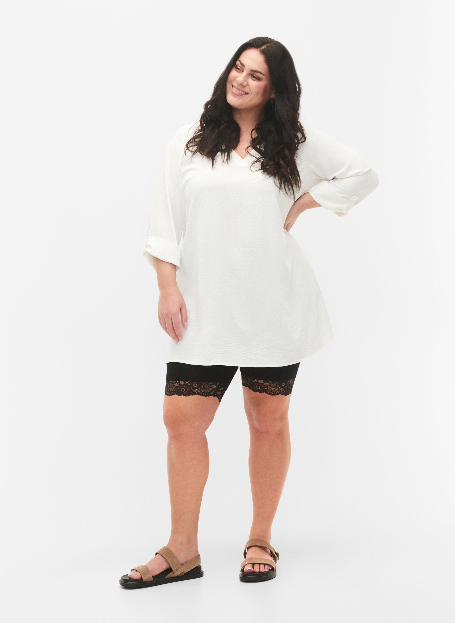 ZizziFietsbroekje met kanten rand, Zwart, Model image number 1