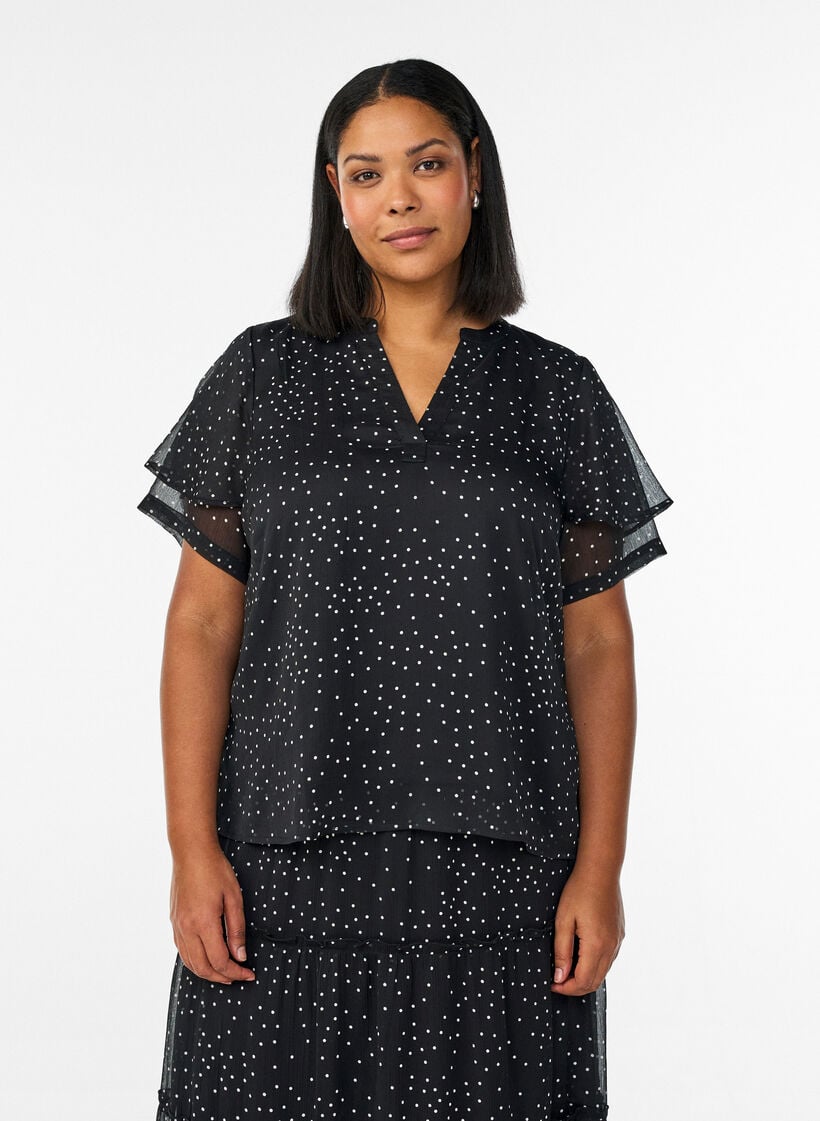 Chiffon blouse met stippeltjes en mouwen met ruches, Zwart, Model image number 0